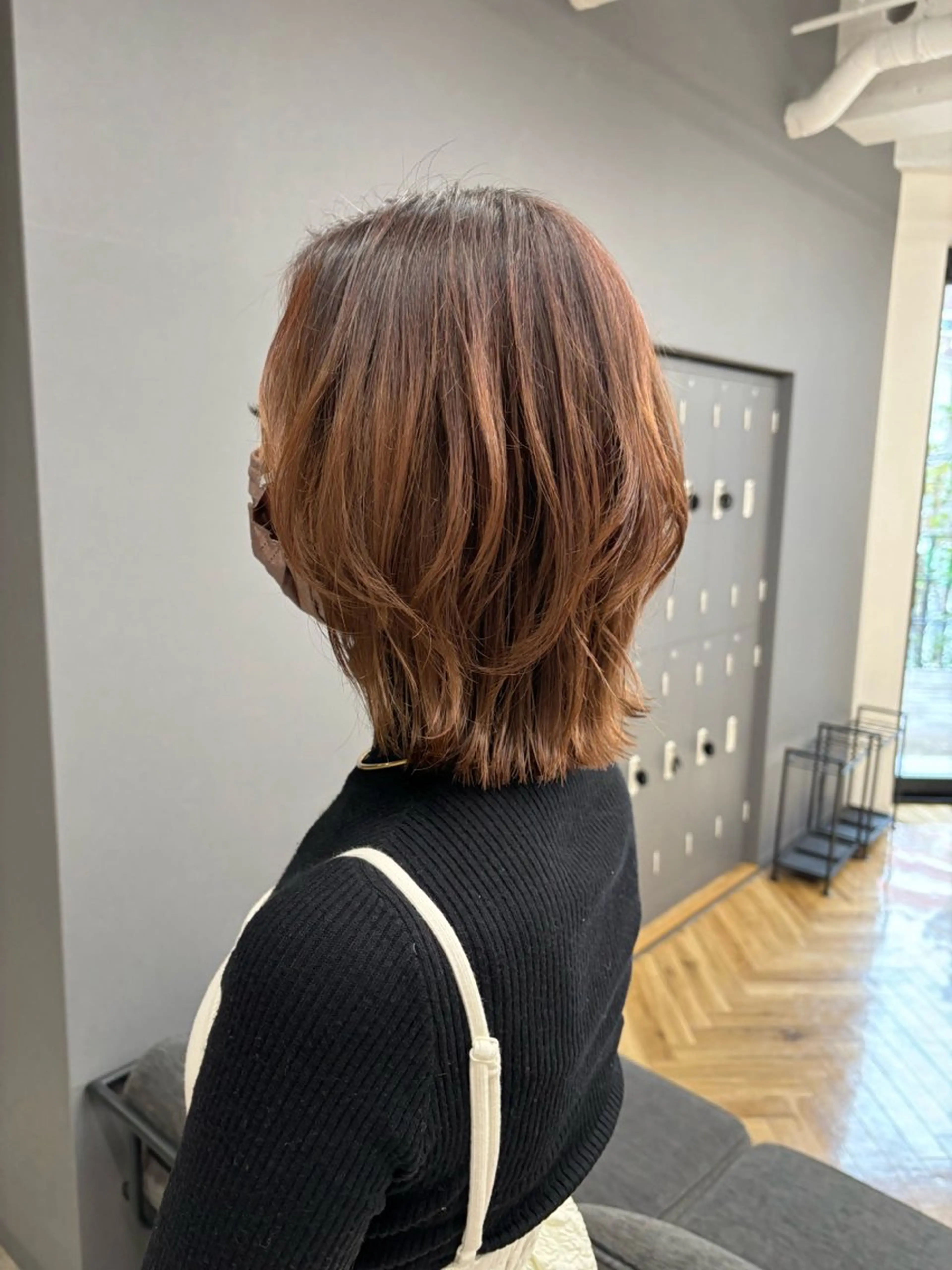 ショート ボブ レイヤーカット 重里 瑠花のヘアスタイル