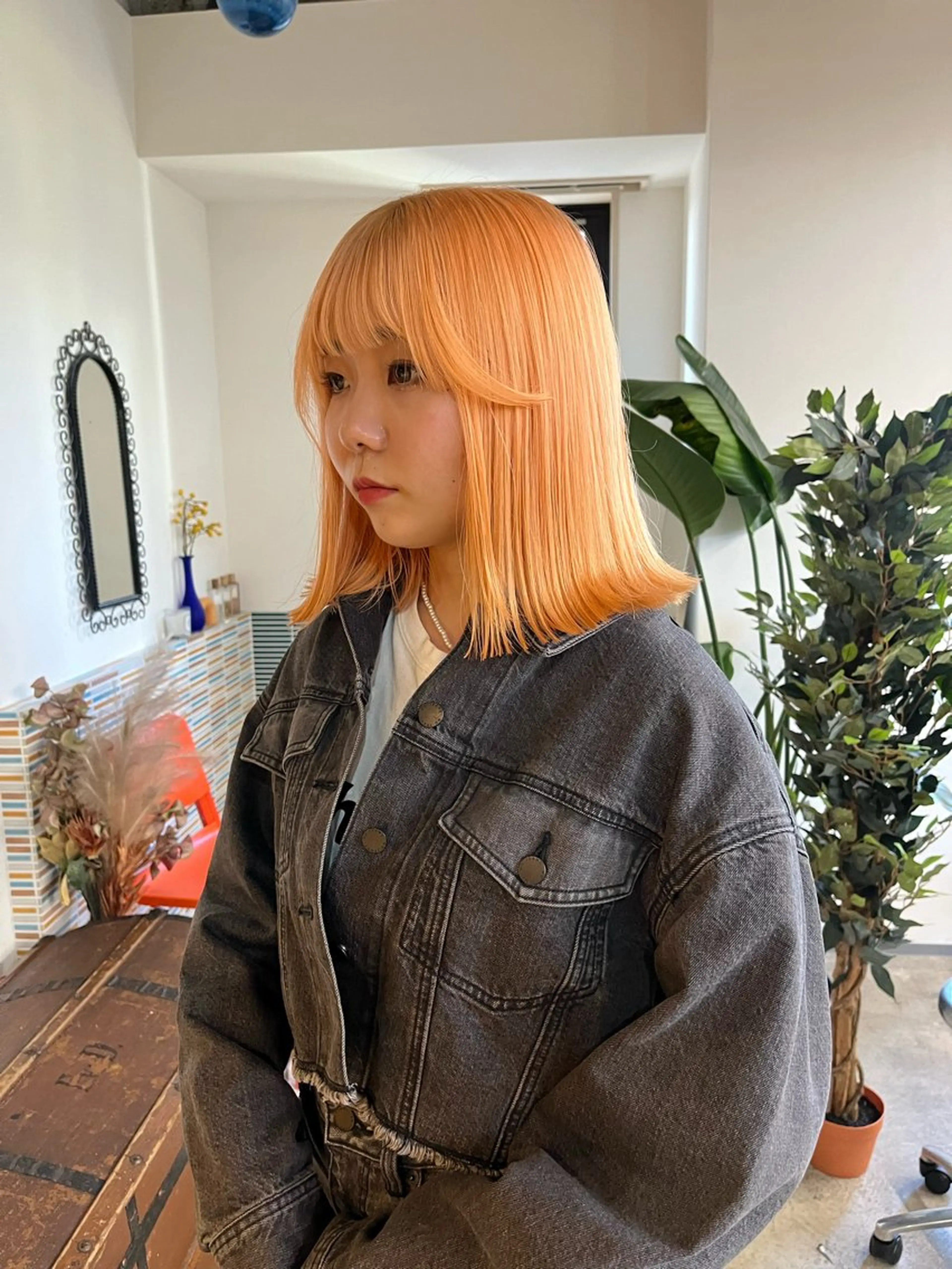 ミディアム カラー ブリーチ ブロンド オレンジ カット ヘアカラー トリートメント 🩷ハイトーン透明感 レイヤー🩷ユリカのヘアスタイル