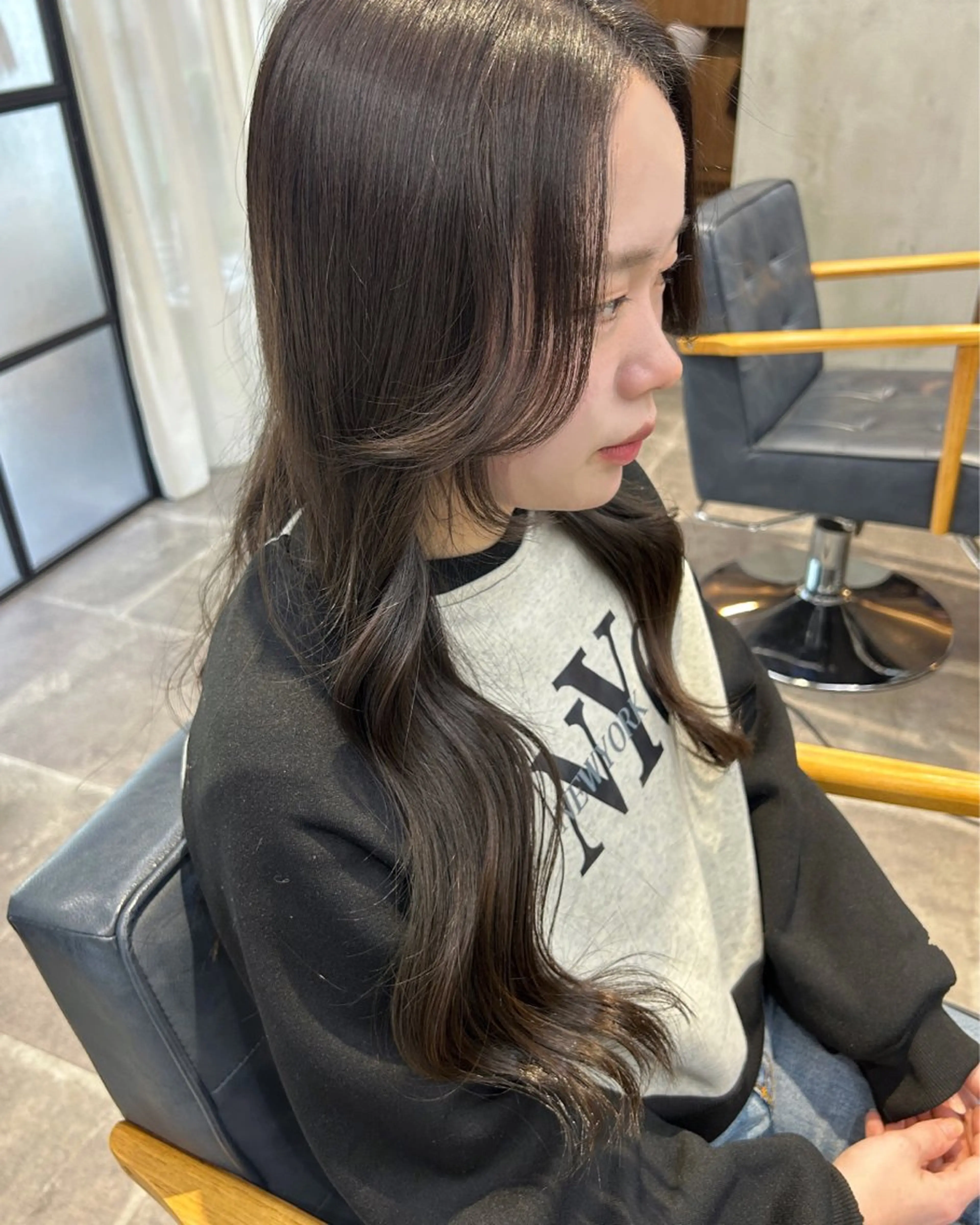 ロング カラー カット ヘアカラー トリートメント newi梅田🫧韓国 ヘア🫧sakiのヘアスタイル