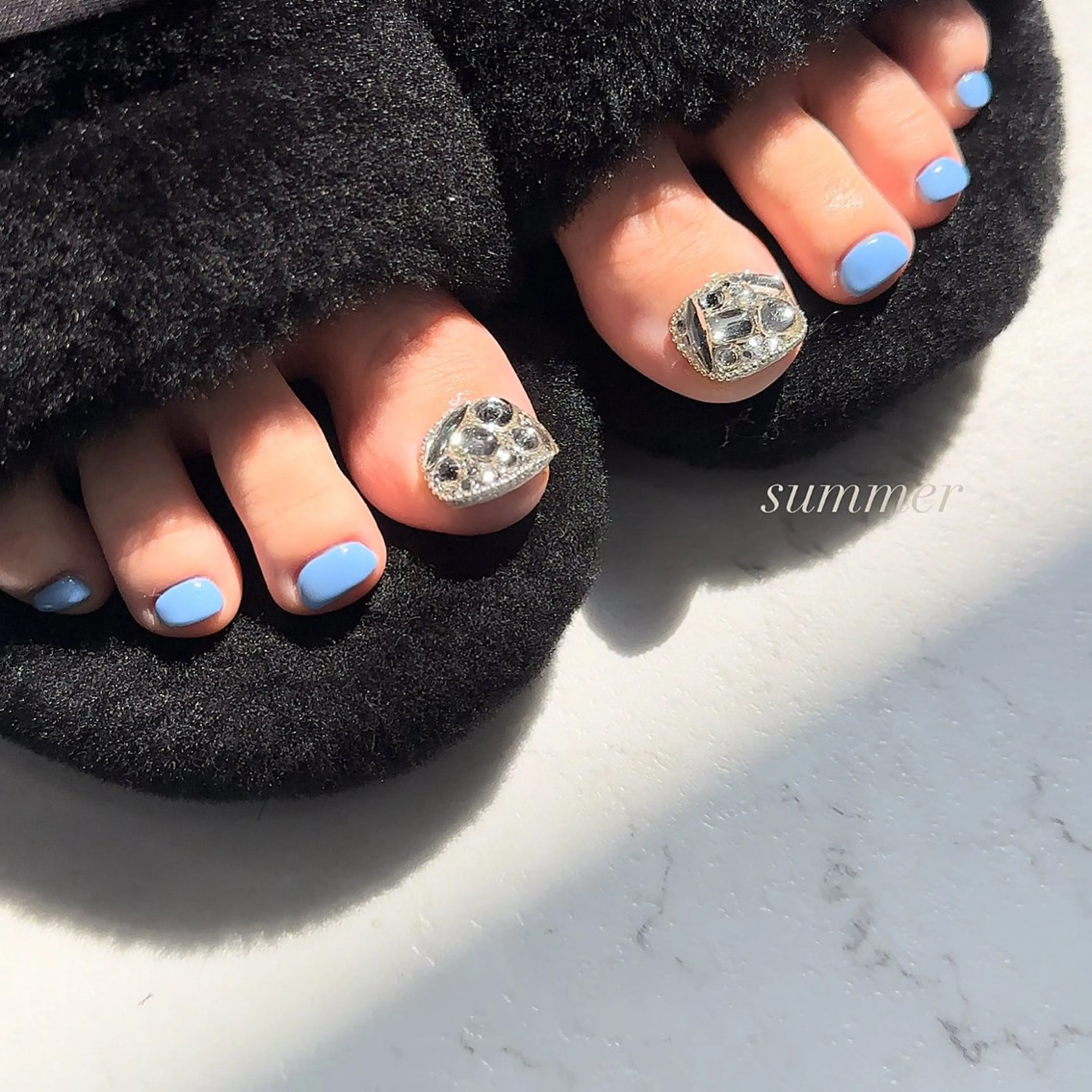 ネイル フットネイル nailsalon  TORONのネイルデザイン