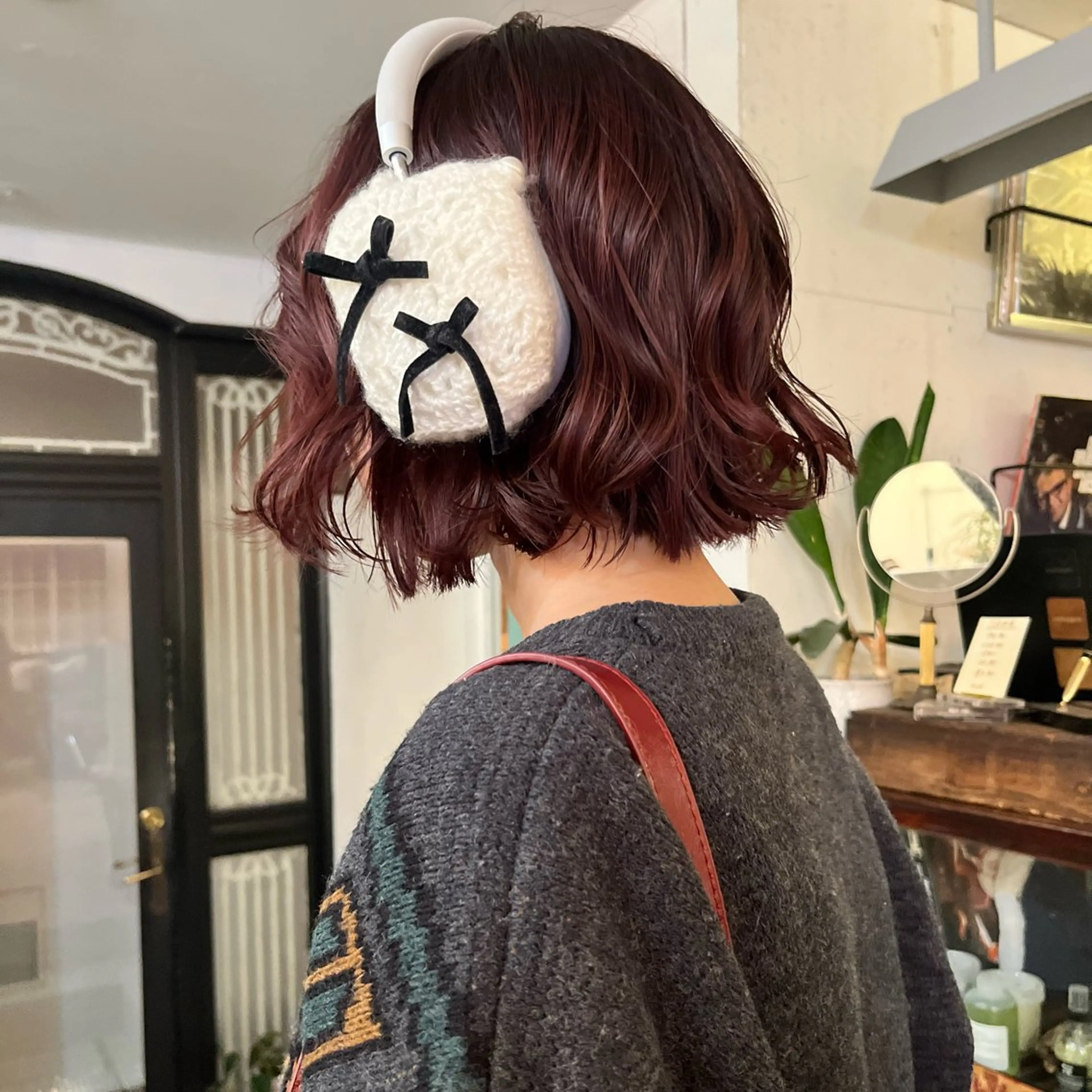 ショート カラー レッドカラー レイヤー/ベージュ mikuのヘアスタイル