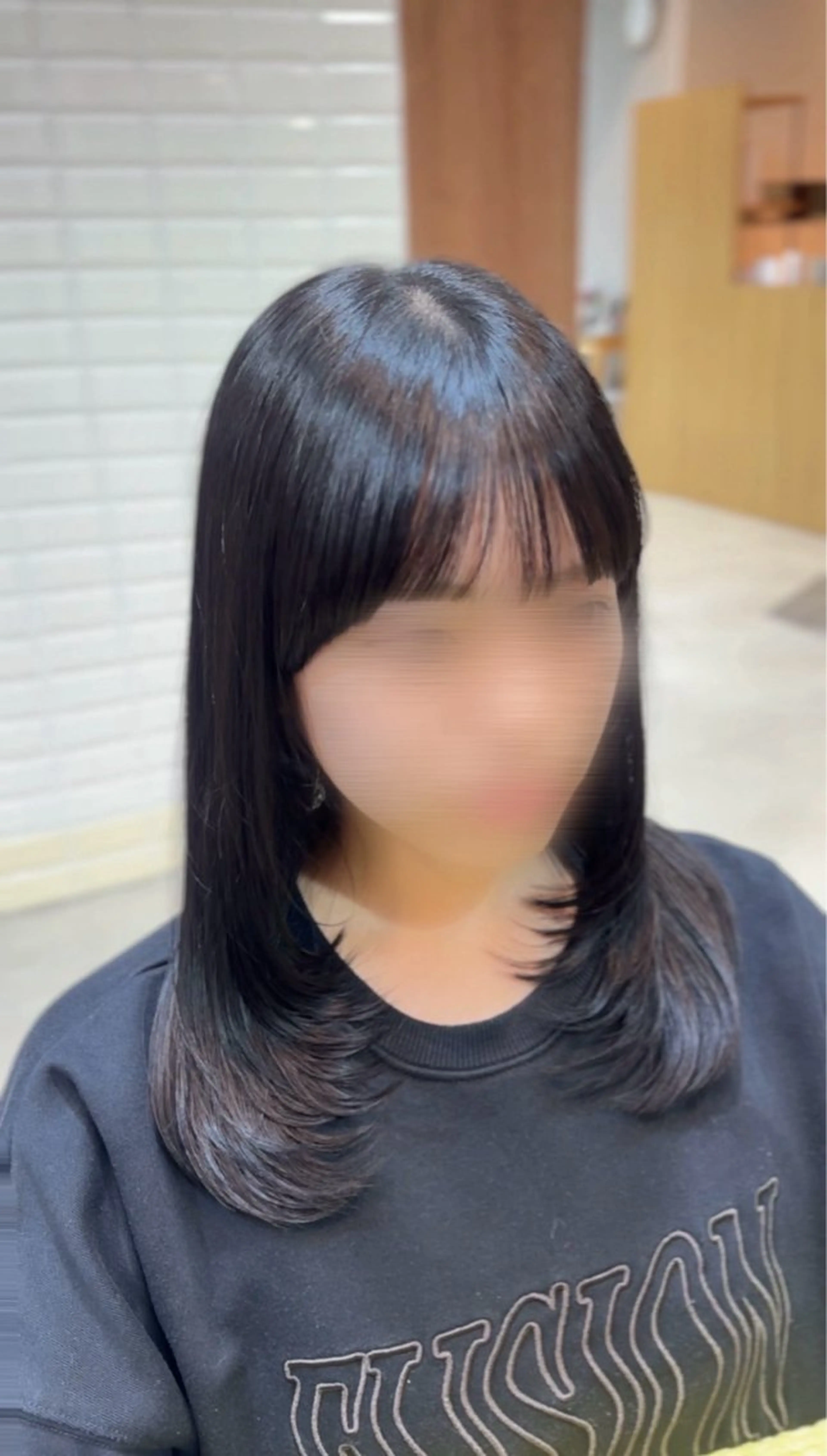 ミディアム カラー honoka/レイヤ ー/艶感カラー/韓国のヘアスタイル