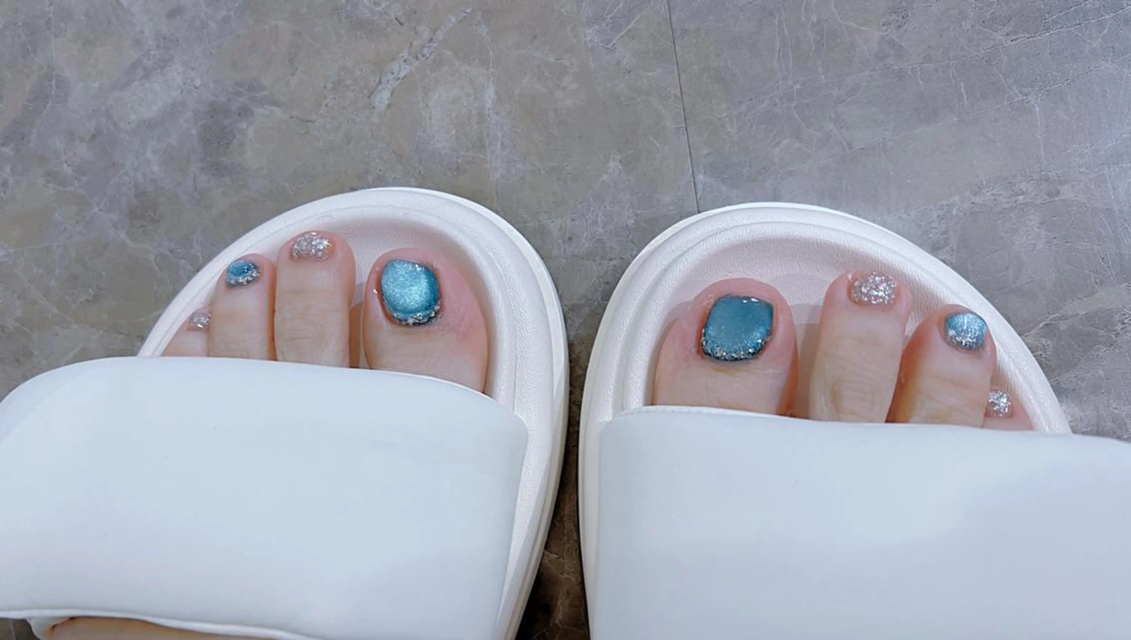 ネイル AB マツエクネイルサロンのネイルデザイン