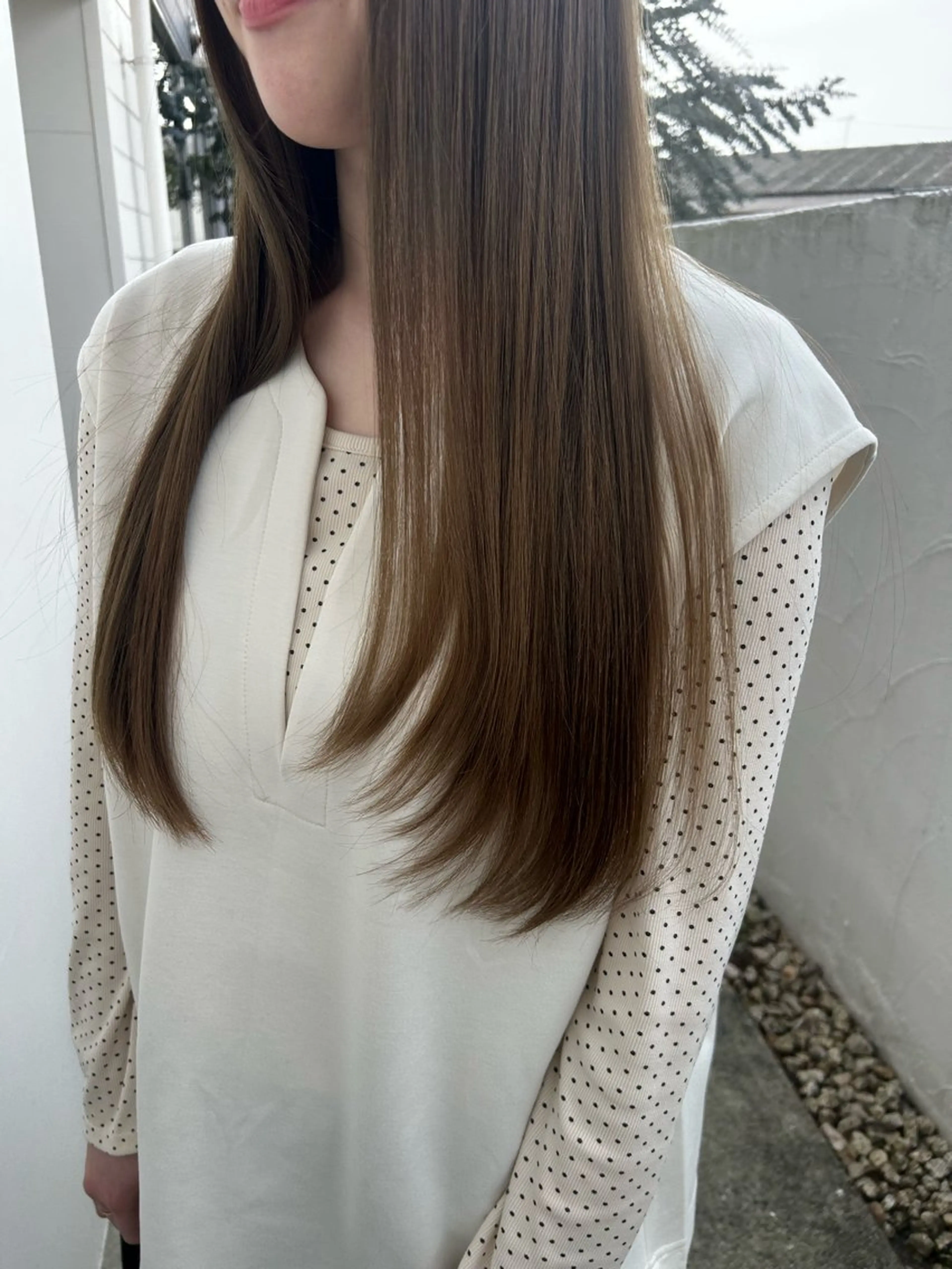 カラー ブリーチ 透明感カラー 髪質改善 末廣 結音のヘアスタイル