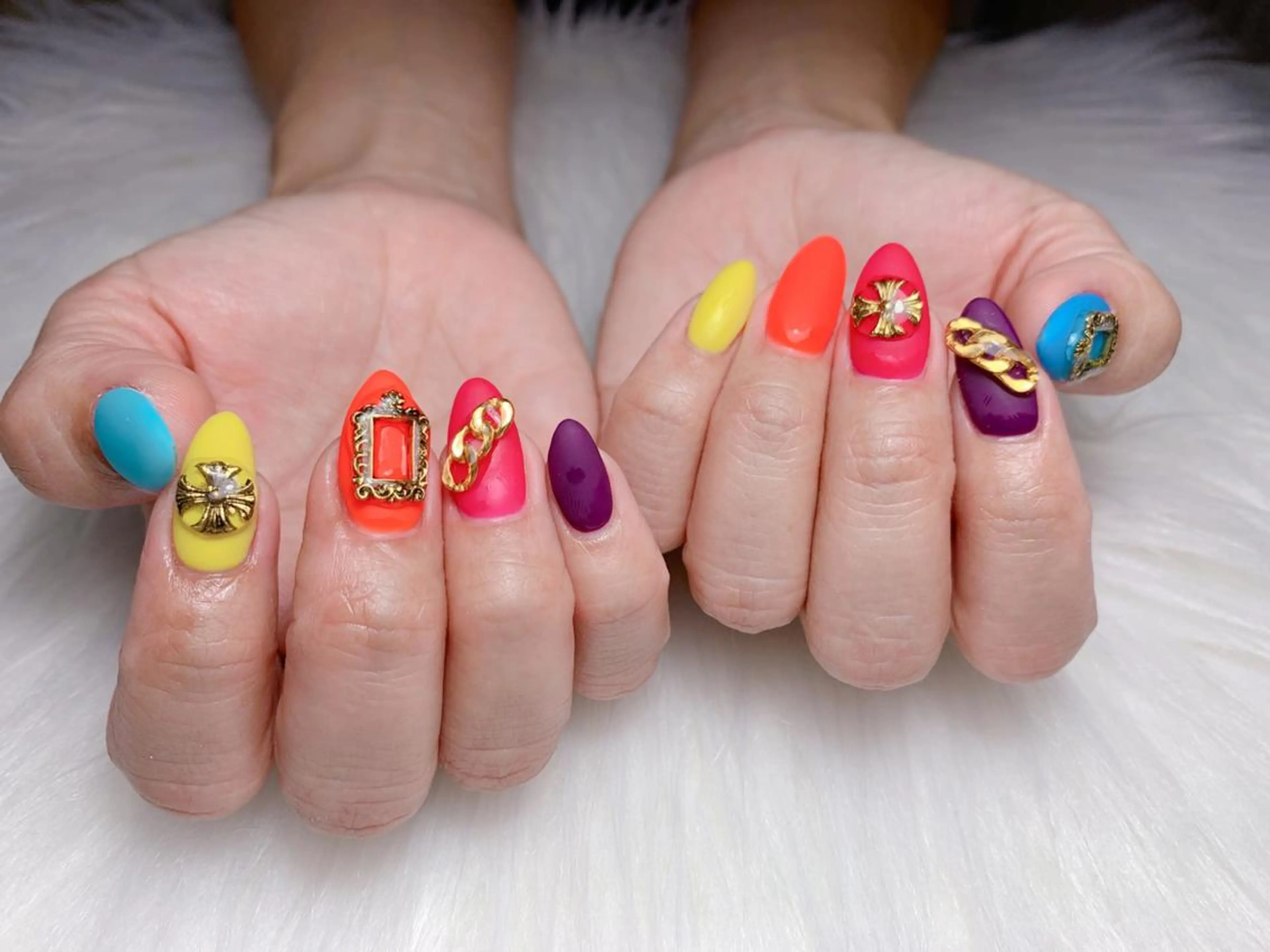 ネイル MiKi Nai池袋 長さだし得意のネイルデザイン