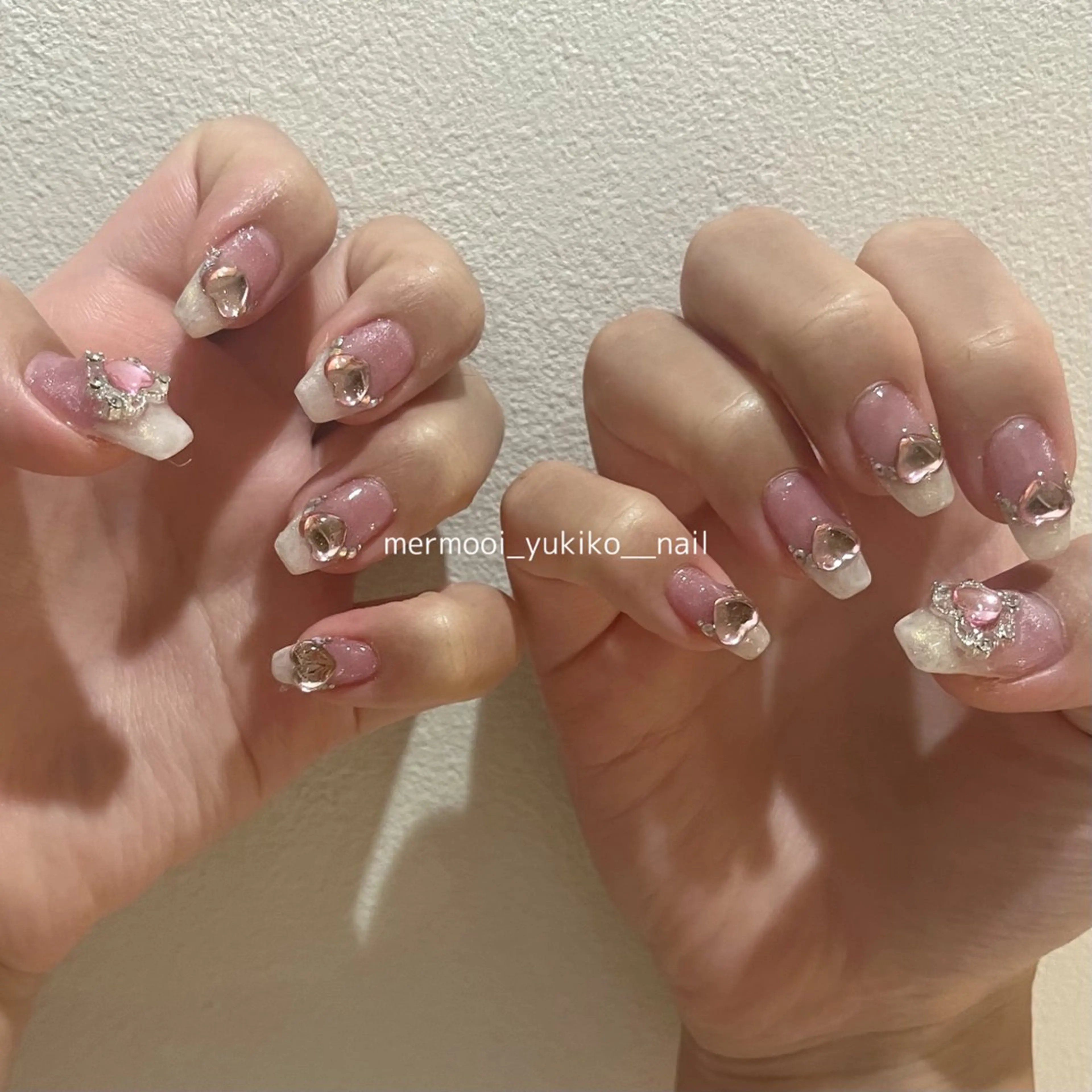 ネイル フレンチネイル ハート 韓国ネイル 持ち込み ニュアンスネイル melumooi nailのネイルデザイン
