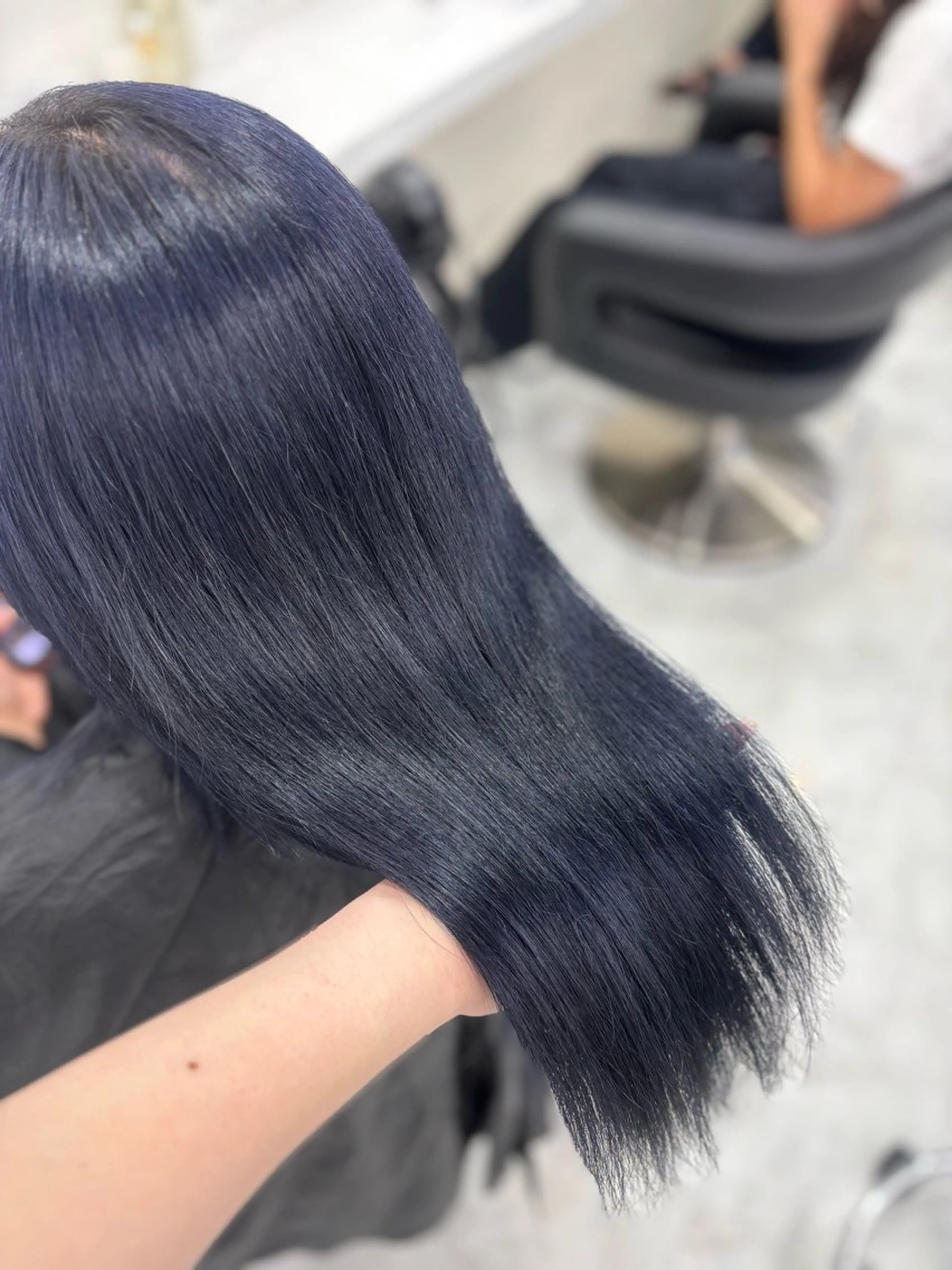 ロング ヘアカラー まろっと艶感ブラウン ベージュ🤍まなかのヘアスタイル