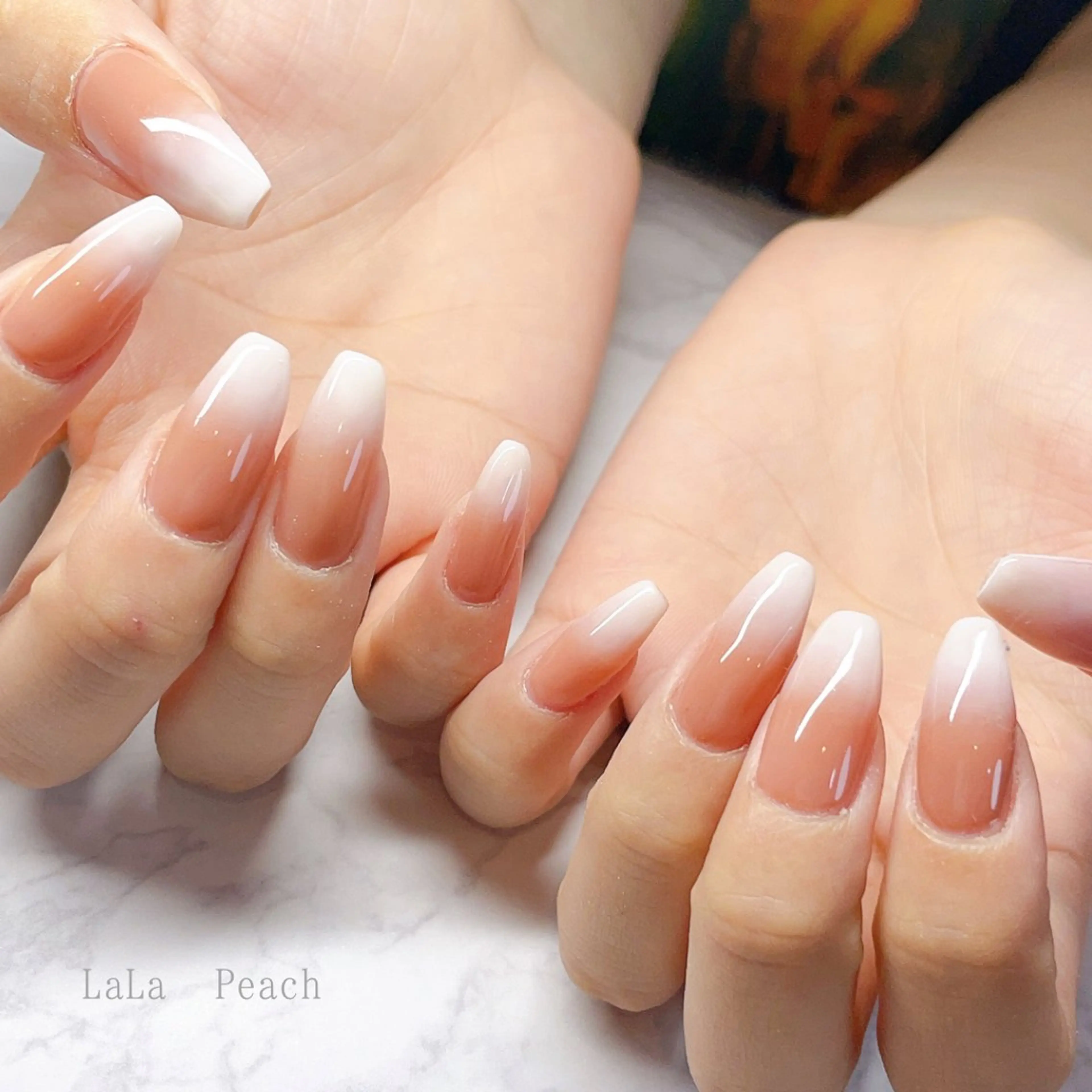 ネイル ジェルネイル グラデーション オフィスネイル ハンドネイル LaLa Peach 福岡のマツエク・マツパデザイン