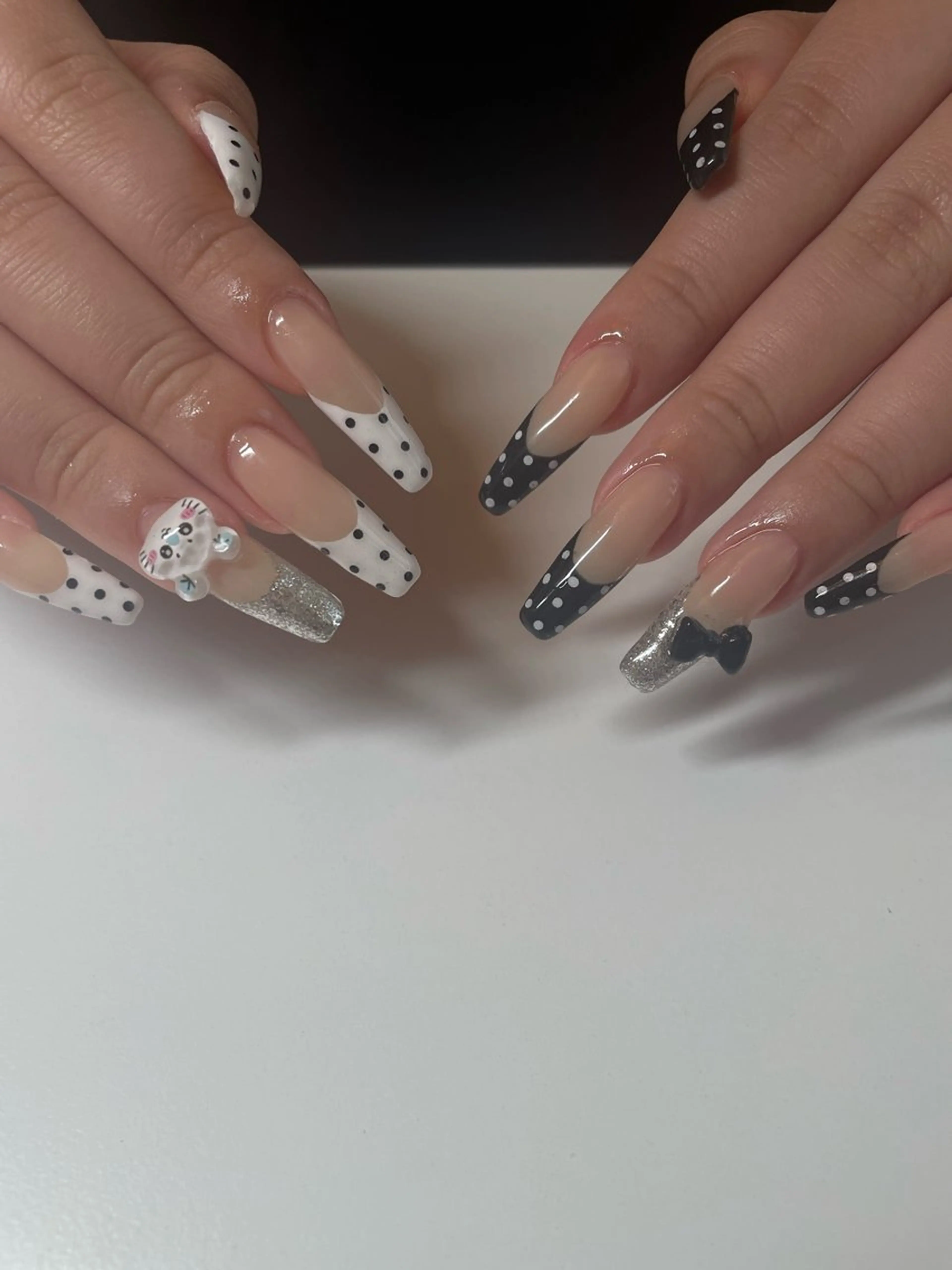 ネイル ロングネイル ハンドネイル ulu🌼 nanaのネイルデザイン