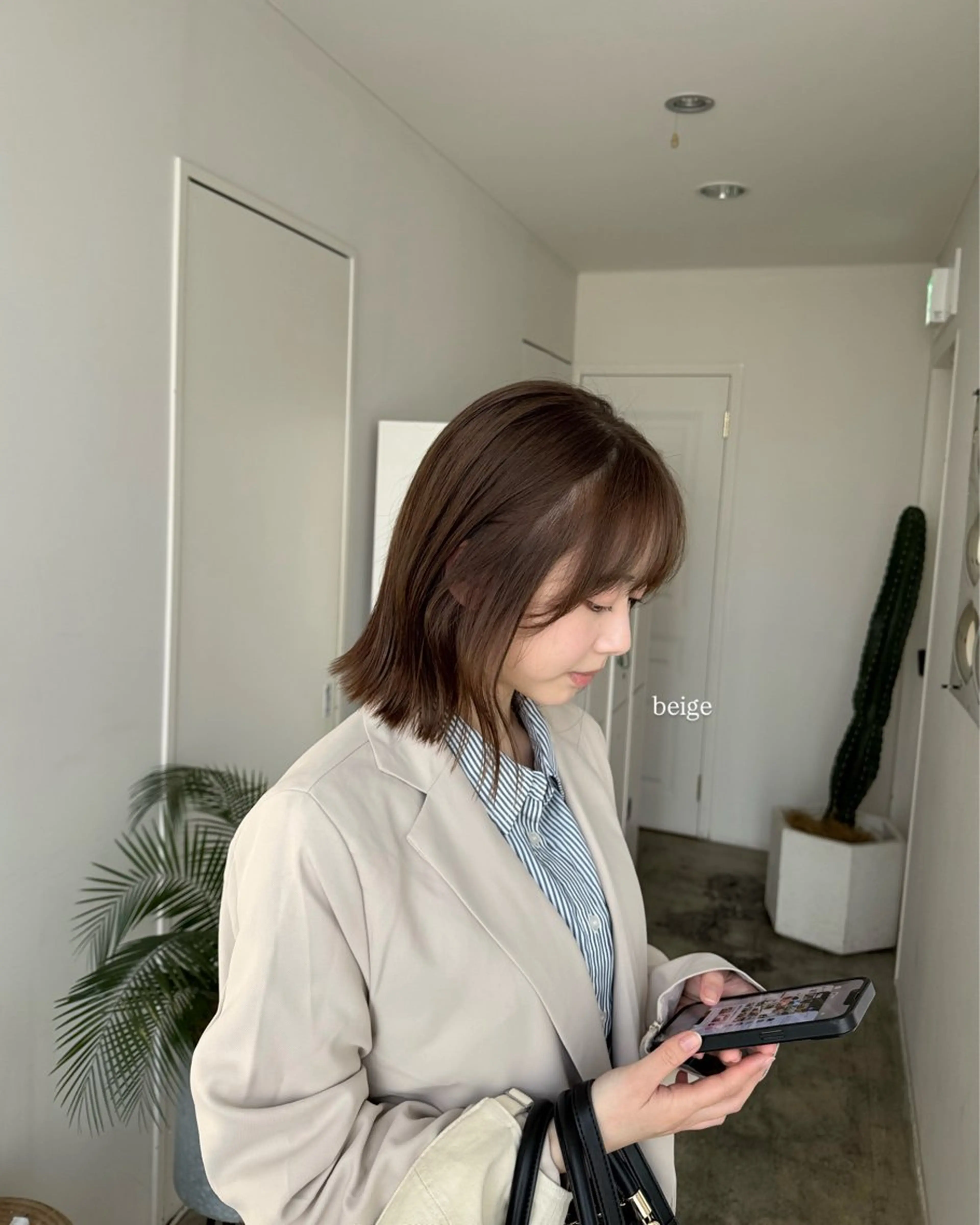 カラー ベージュカラー オレンジ カット ヘアカラー 透明感カラー/顔周り レイヤー/髪質改善のヘアスタイル