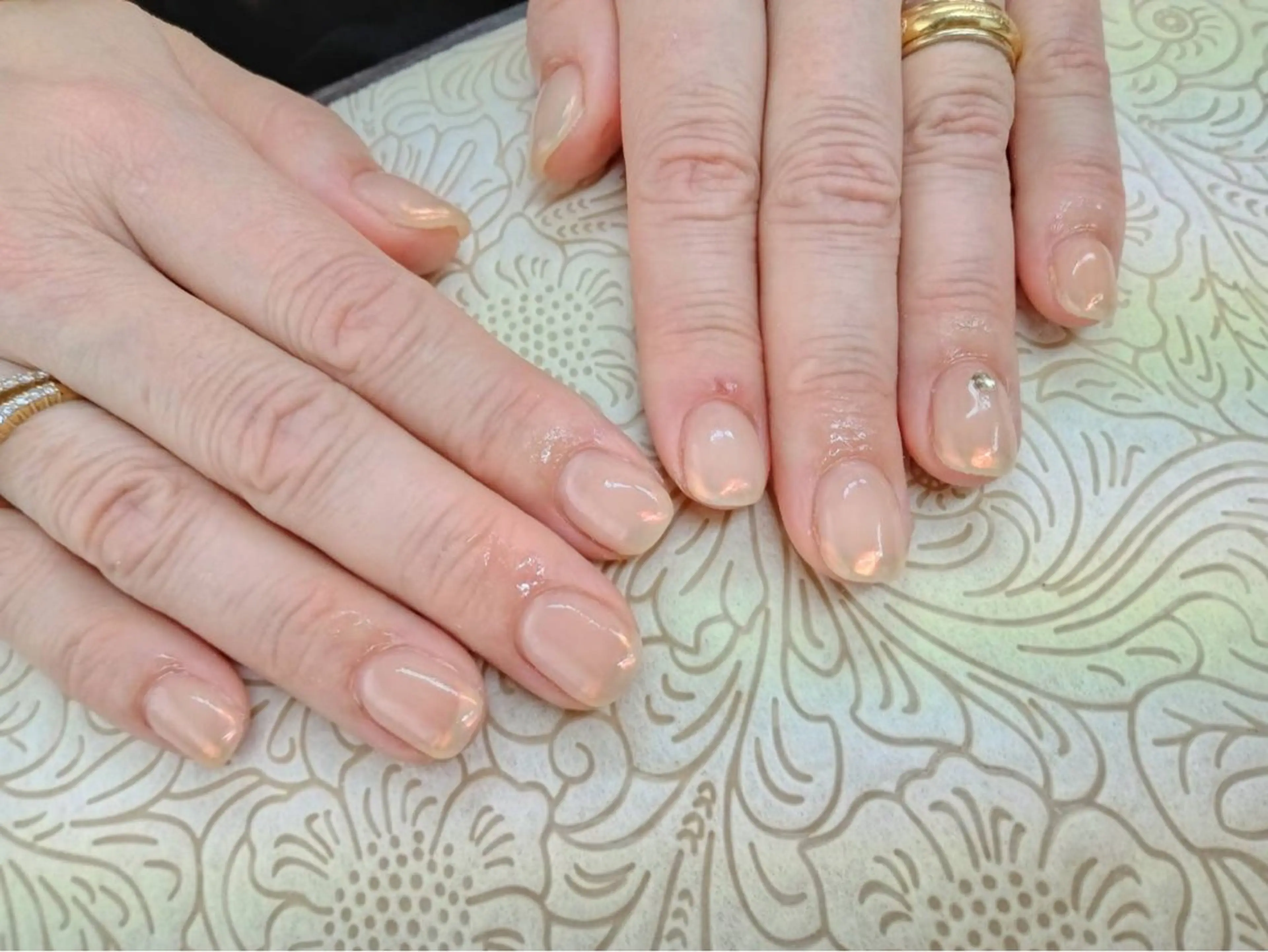 ネイル フラワーネイル precious nail  roomのネイルデザイン