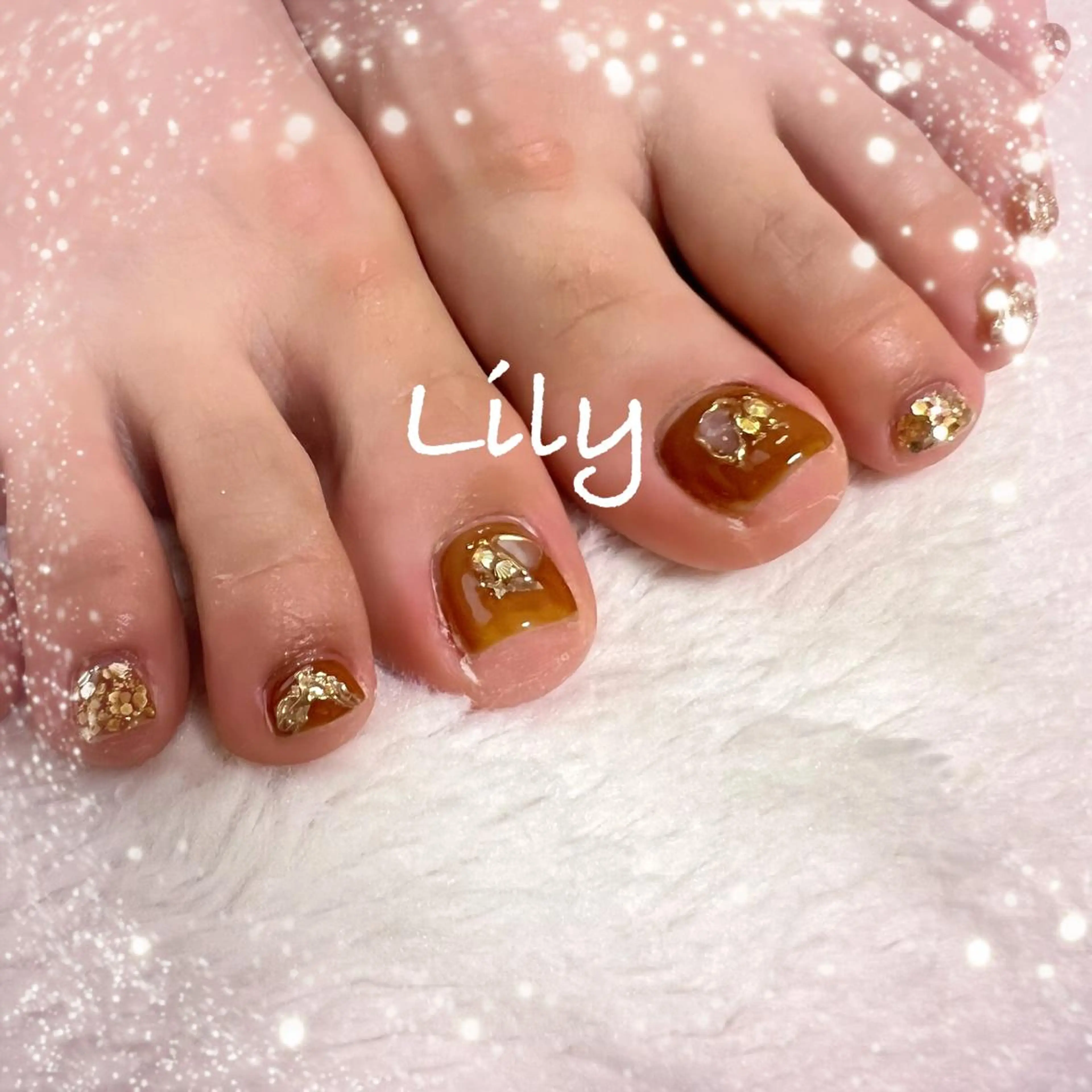 ネイル フットネイル フットネイル Lily*nail 🌻Mii🌻のネイルデザイン