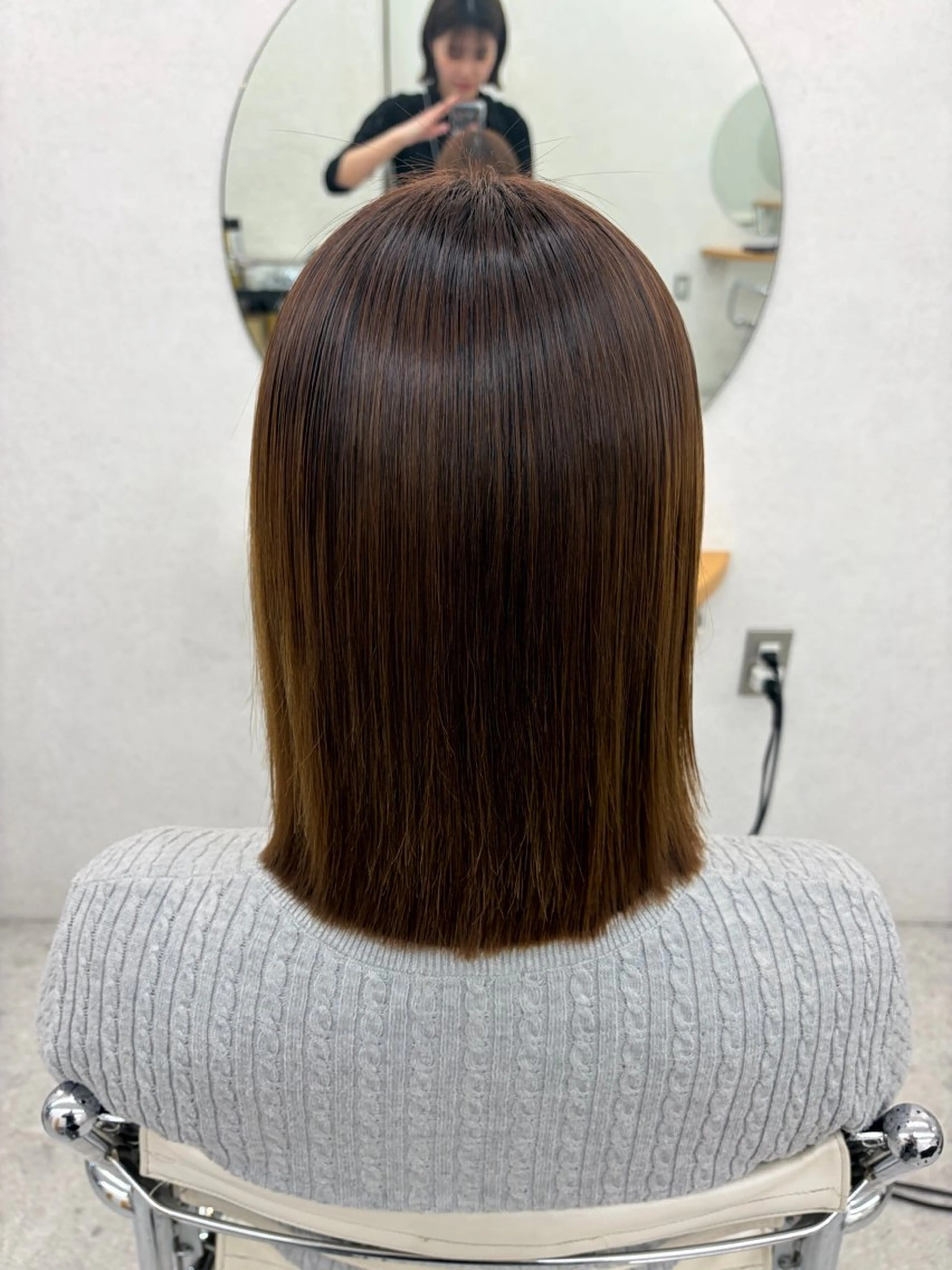 ミディアム 縮毛矯正 リン🔔ボブ cut 柔らかベージュ🤎のヘアスタイル