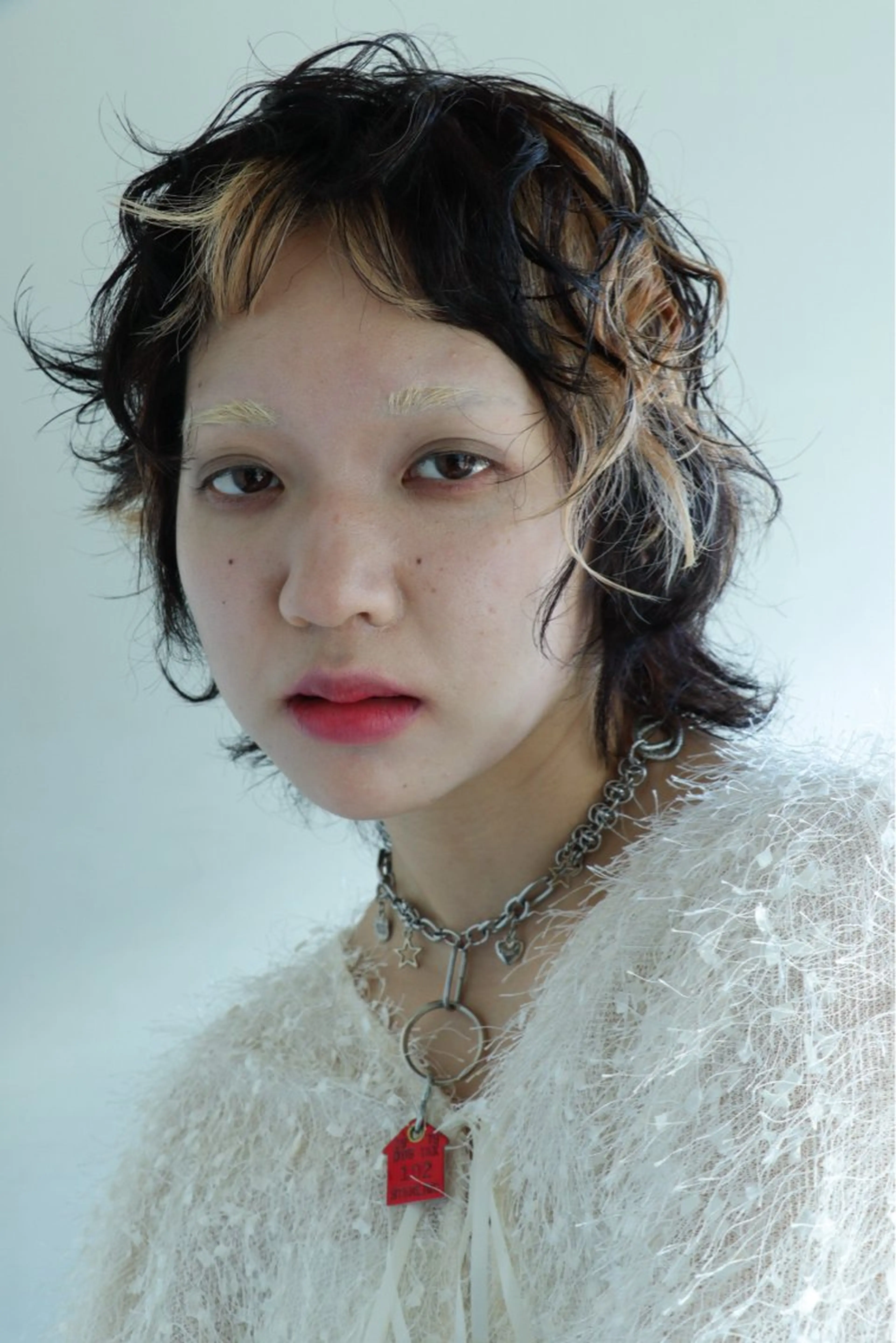 カラー ブラウンカラー ダークブラウン デザインカラー ハイライトカラー ヘアカラー トリートメント anji /ハイトーン・パーマのヘアスタイル