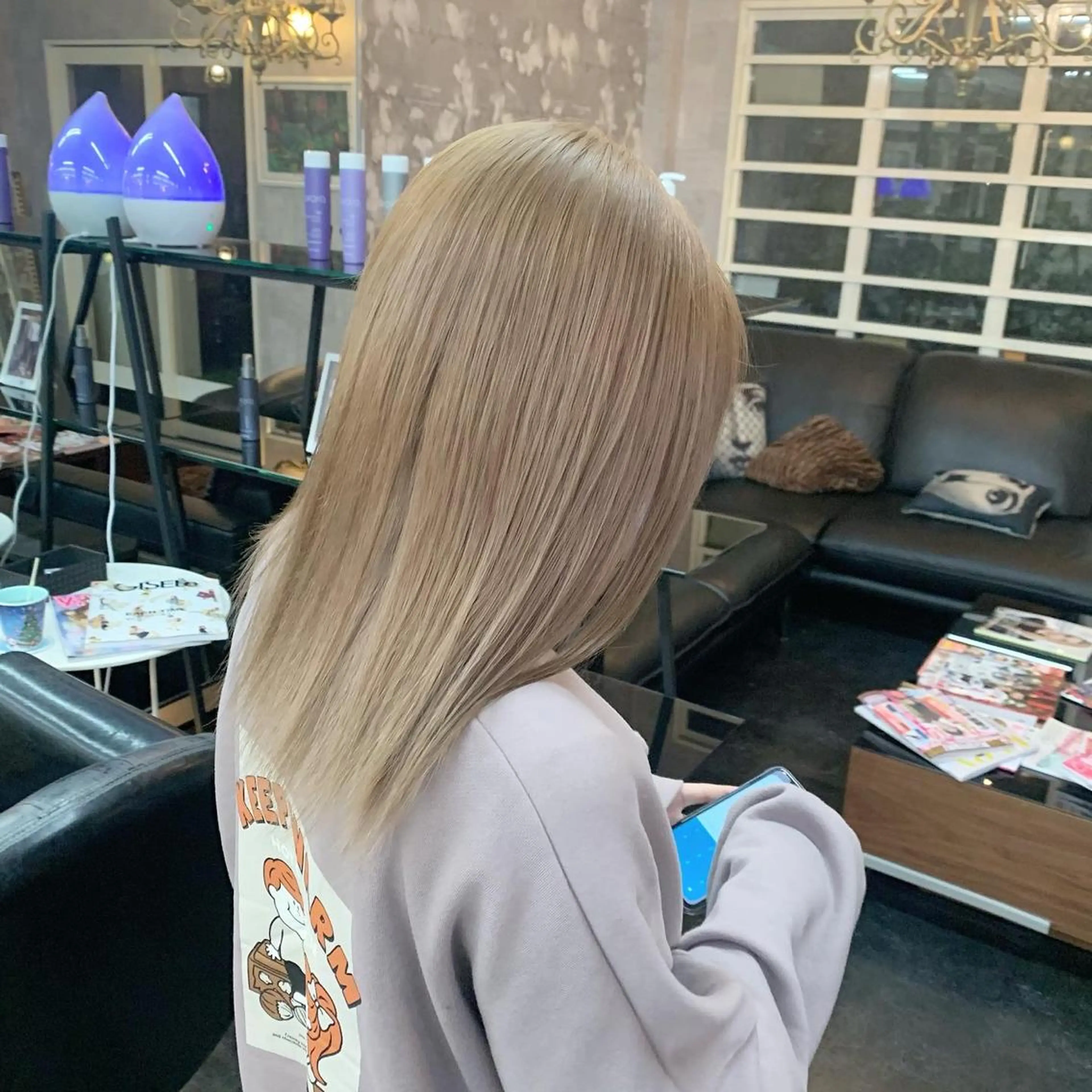 ミディアム ヘアカラー 佐藤 香太のヘアスタイル