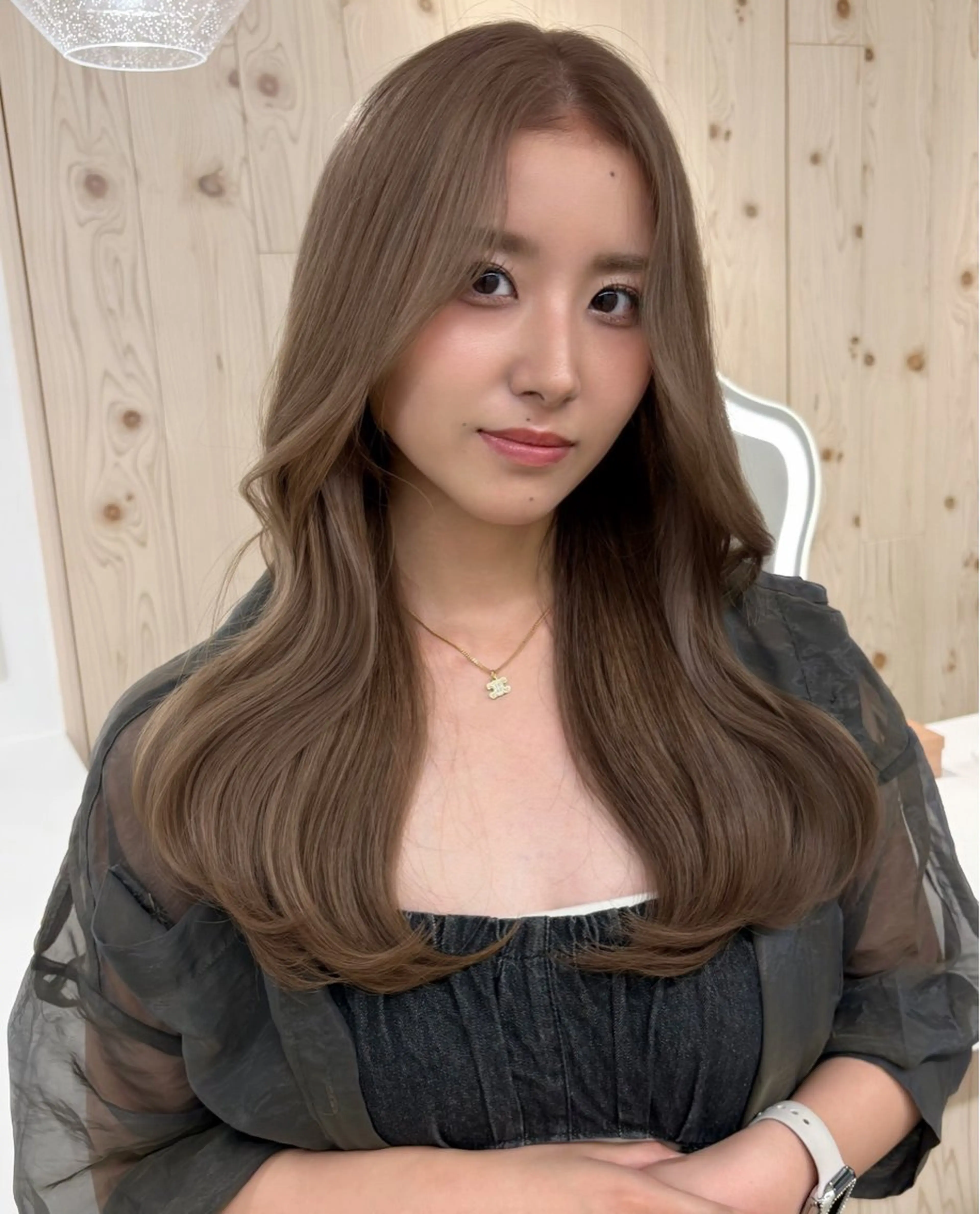 ロング カラー カット ヘアカラー トリートメント ヘアセット 新宿/韓国ヘア/ 髪質改善ストレートのヘアスタイル