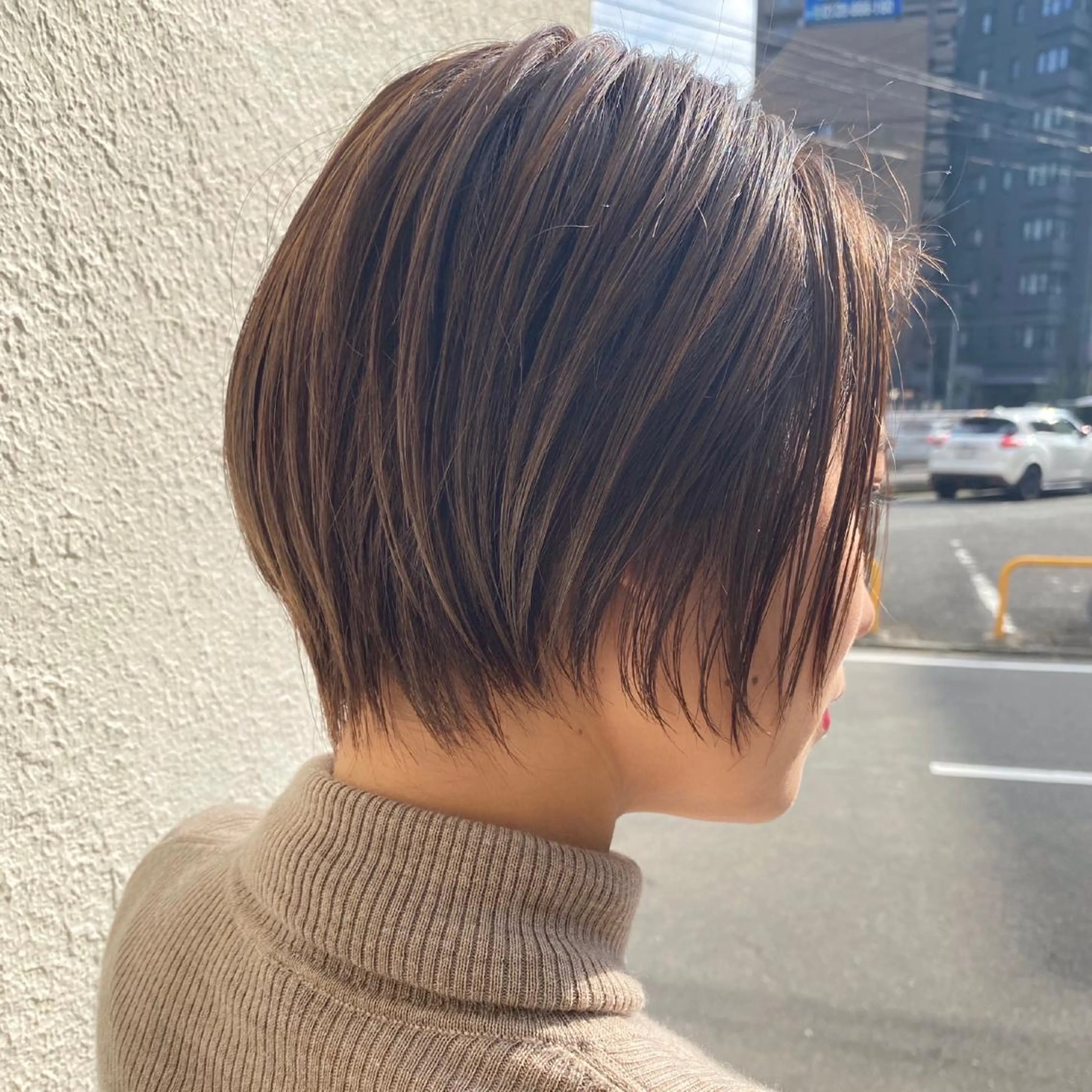 ショート カラー ベージュカラー コバヤシ タイジュのヘアスタイル