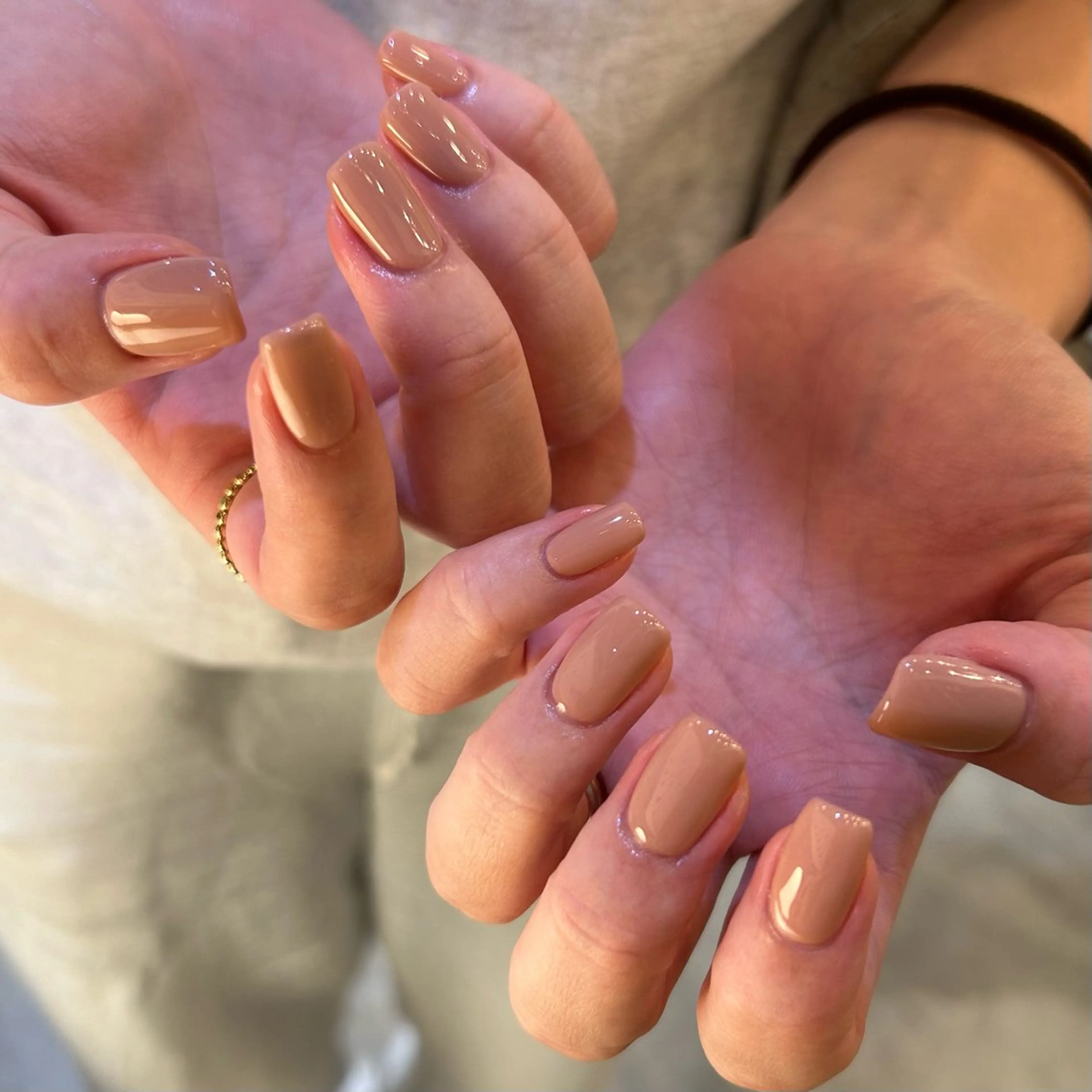 ネイル ワンカラーネイル Yumi シンプルネイルのネイルデザイン