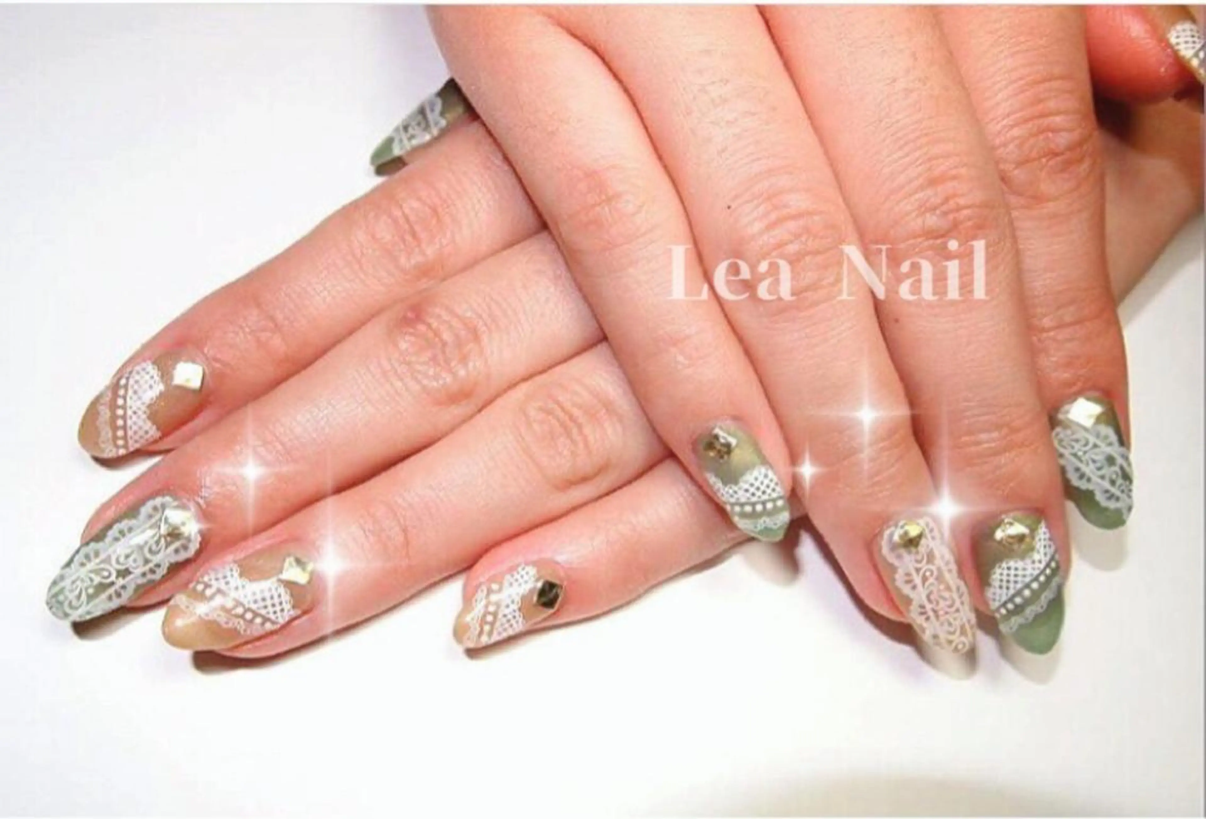ネイル レース Lea Nailのネイルデザイン