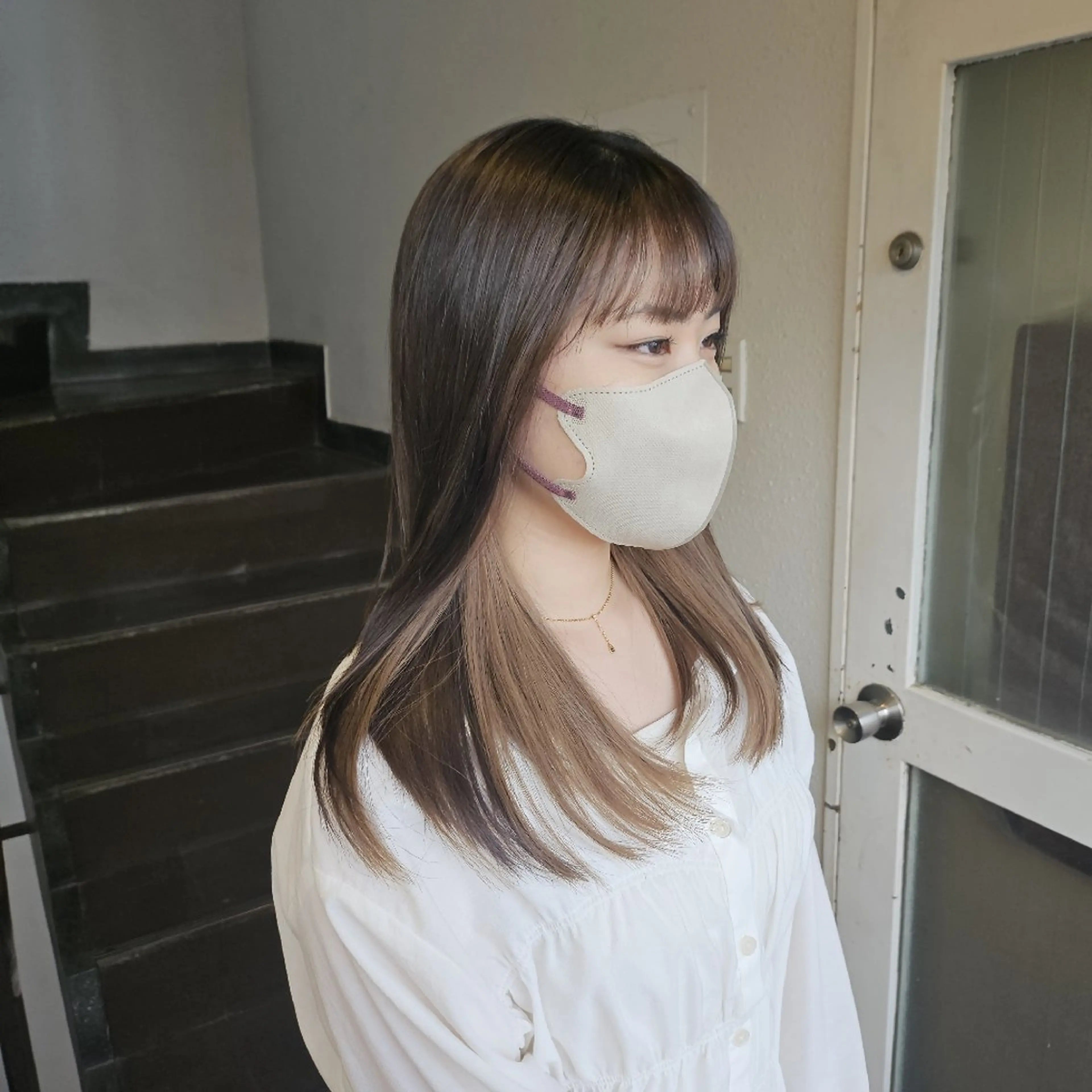 カラー ロング ベージュカラー グレージュ ミルクティーベージュ ヘアカラー あべかりん/原宿 /マツパ/ハイトーンのヘアスタイル