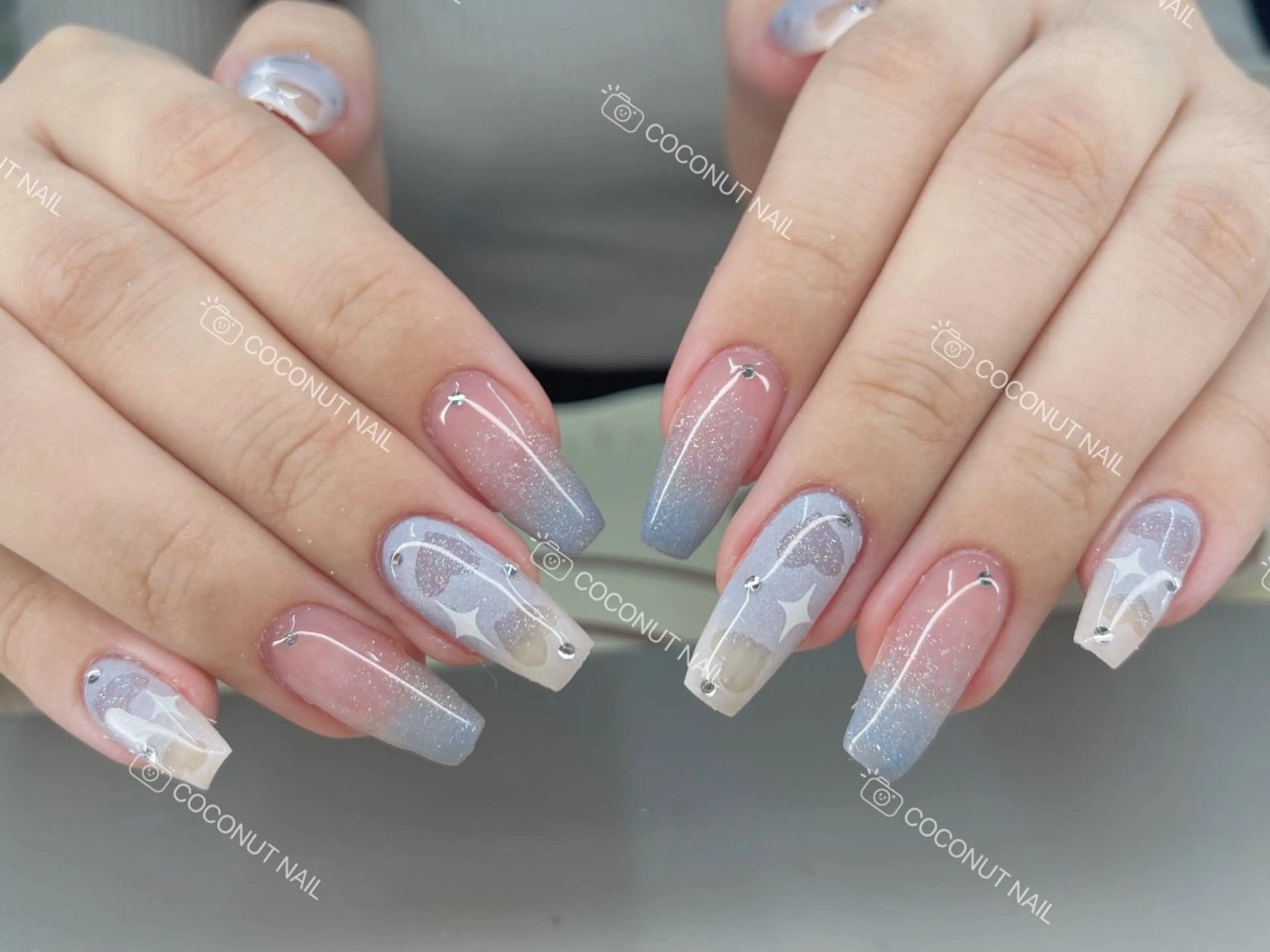 ネイル ハンドネイル 神田 ココナッツのネイルデザイン