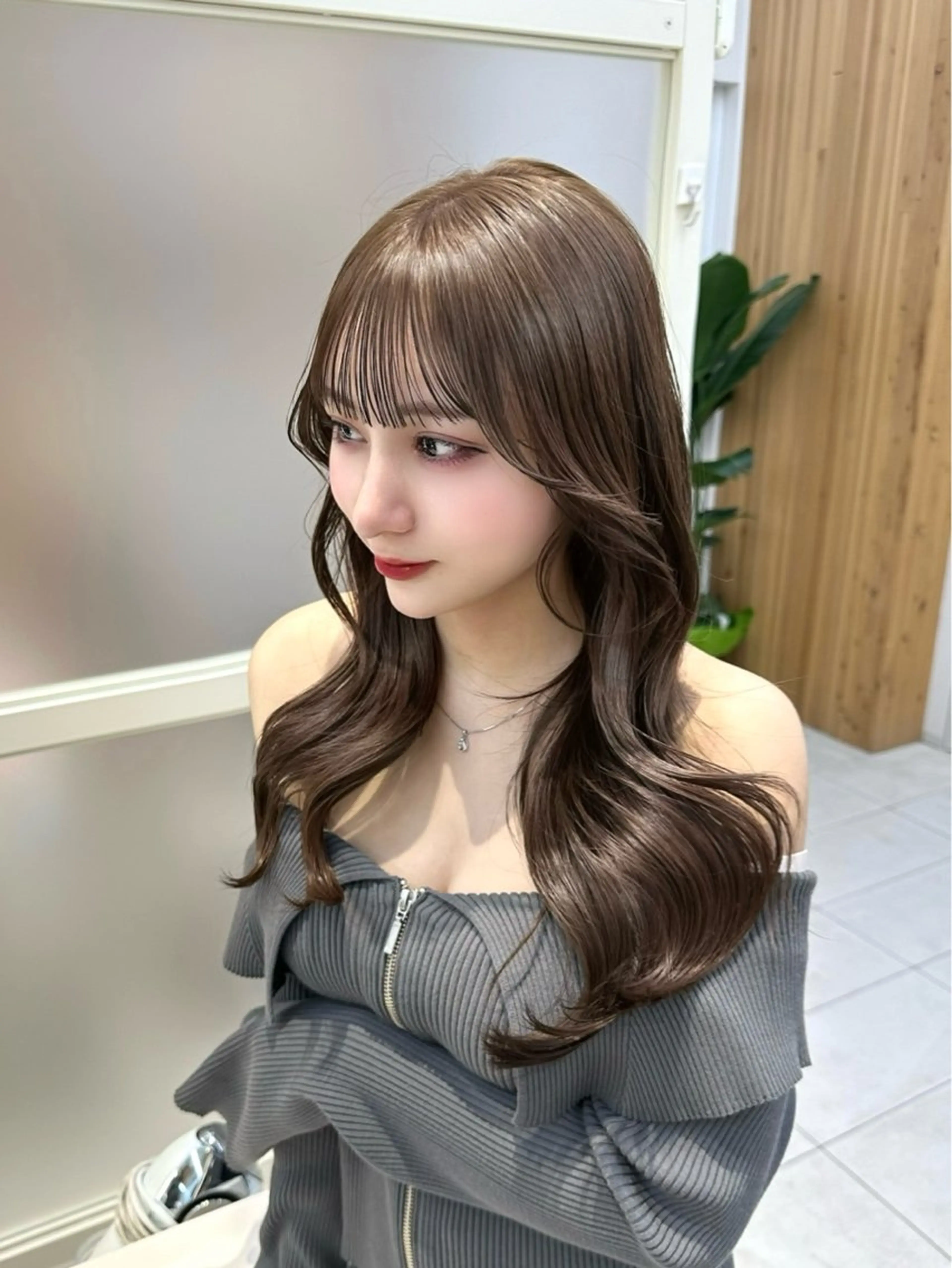 ロング カラー ベージュカラー くびれヘア 韓国風ヘア レイヤーカット シースルーバング カット トリートメント 🇰🇷韓国風くびれ ヘア🇰🇷中村優大のヘアスタイル