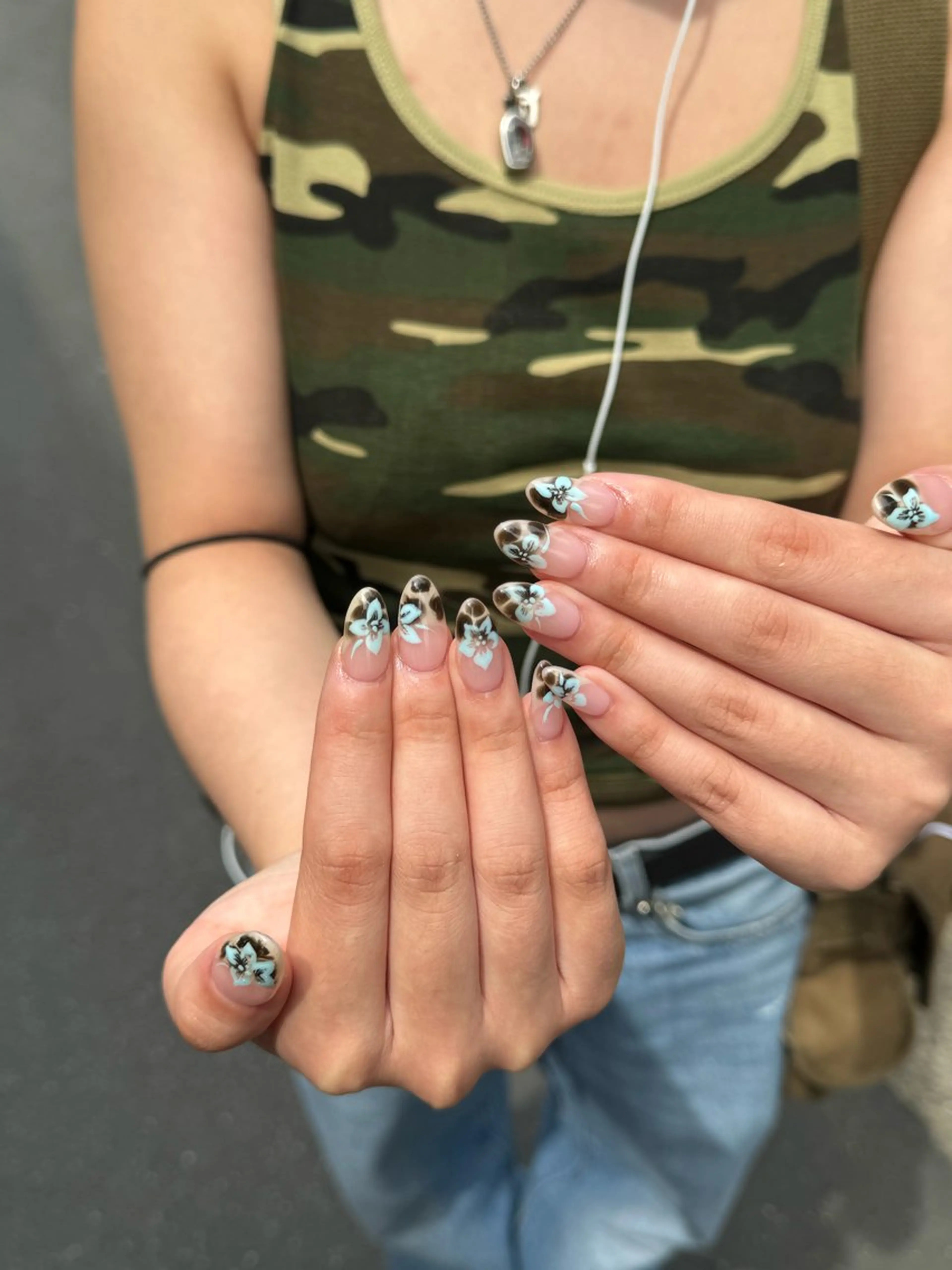 ネイル アートネイル オーロラネイル チークネイル フレンチネイル ガラスフレンチ ハンドネイル 🎀🎀YooLi Nail Salonのネイルデザイン