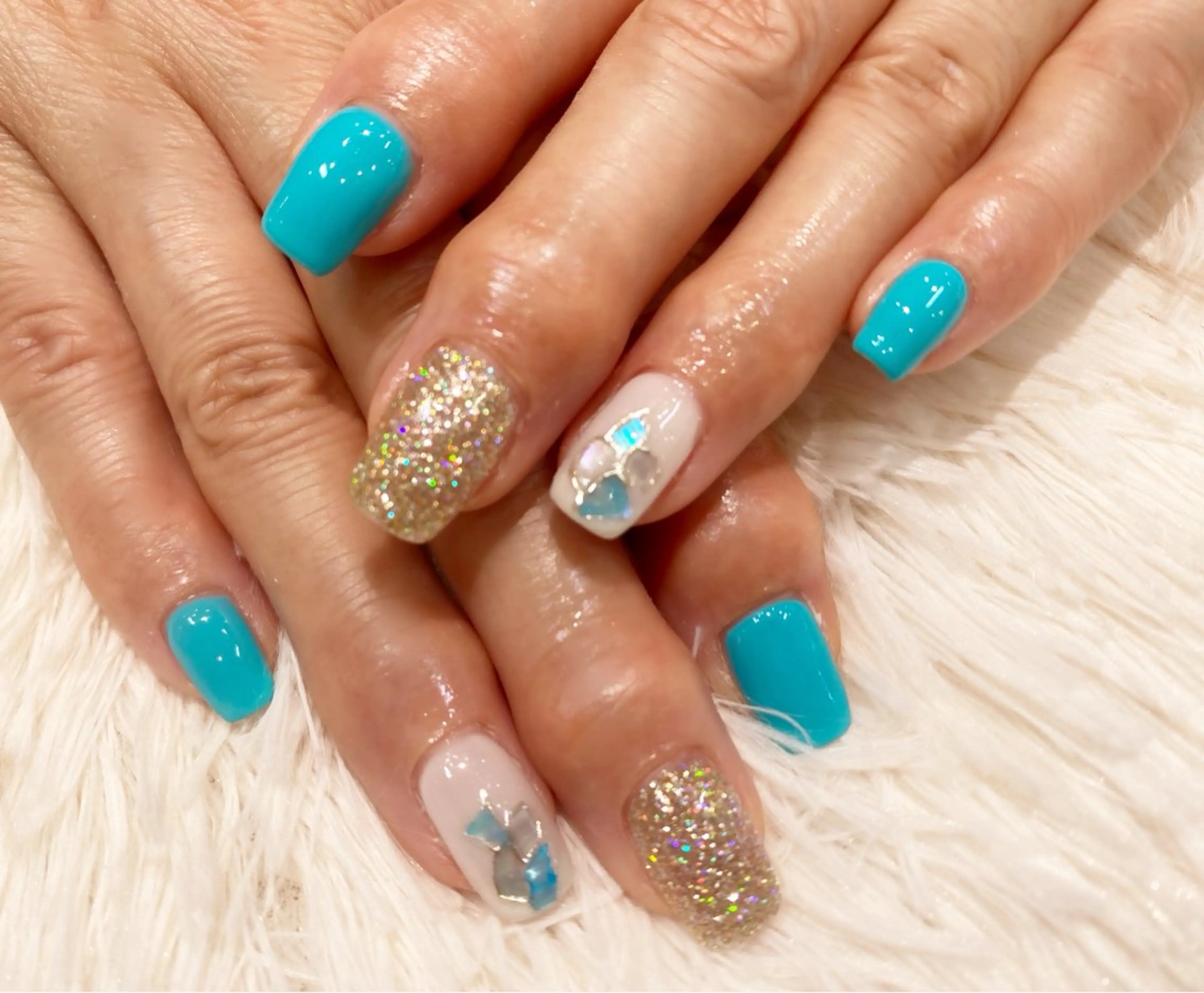 ネイル 持ち込み 夏ネイル ハンドネイル ネイルサロン nail_upのネイルデザイン