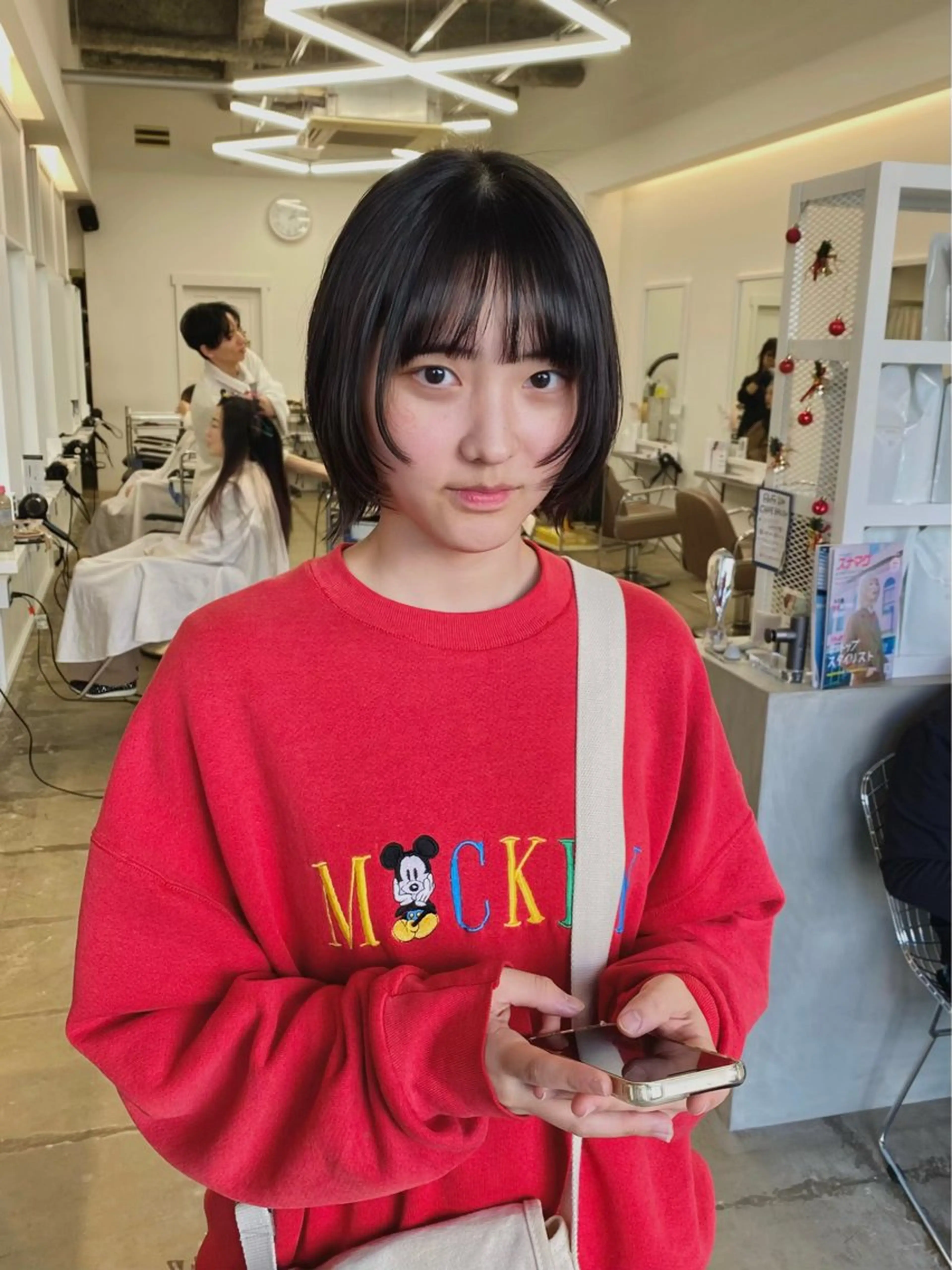 ミディアム パーマ ミディアムパーマ ボブ ウルフカット ストレートパーマ サトウ リョウのヘアスタイル