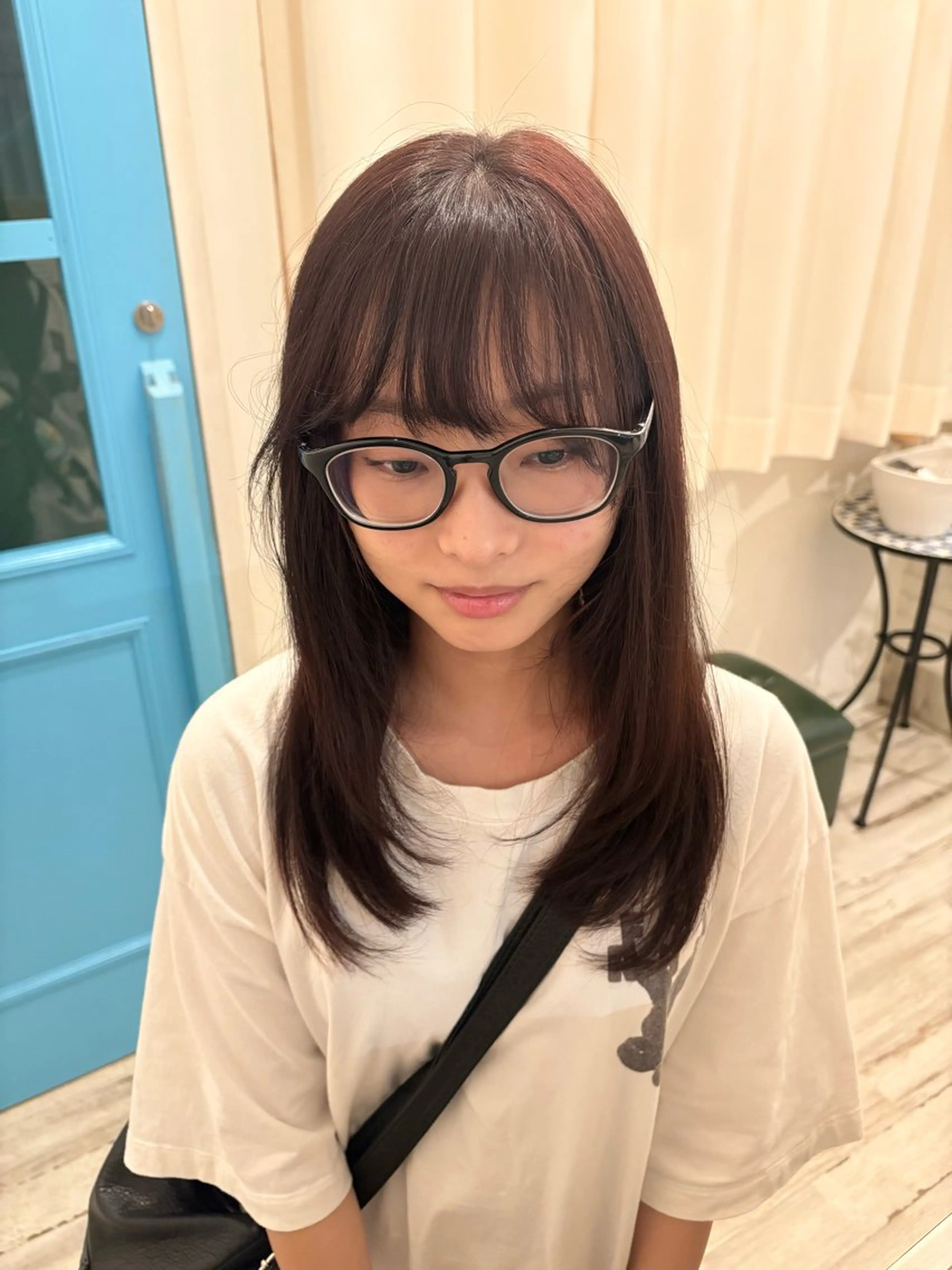 ロング カラー ブラウンカラー カシス カット ヘアカラー トリートメント 透明感/韓国風 HIRARIのヘアスタイル