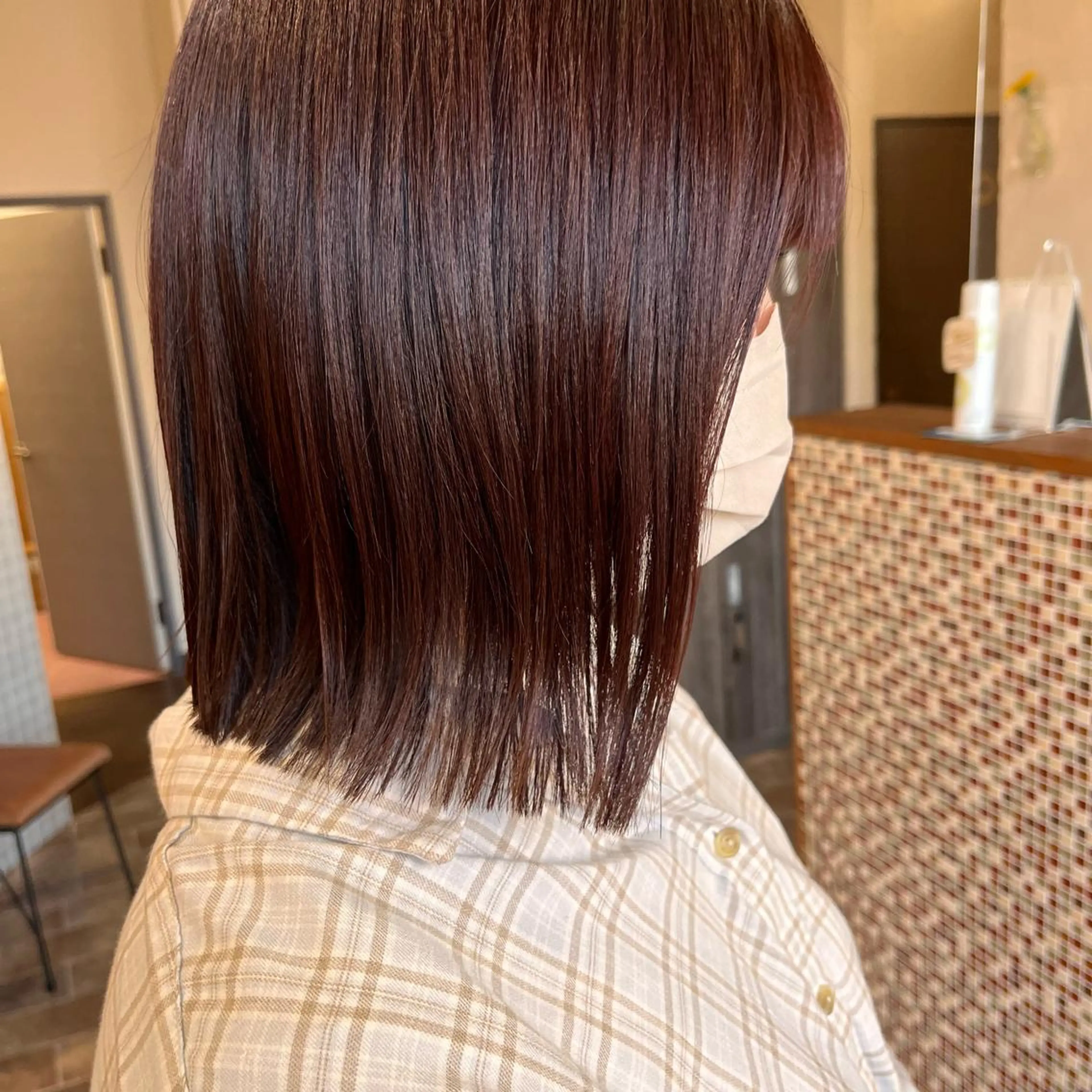 ミディアム カラー 中村 友香のヘアスタイル