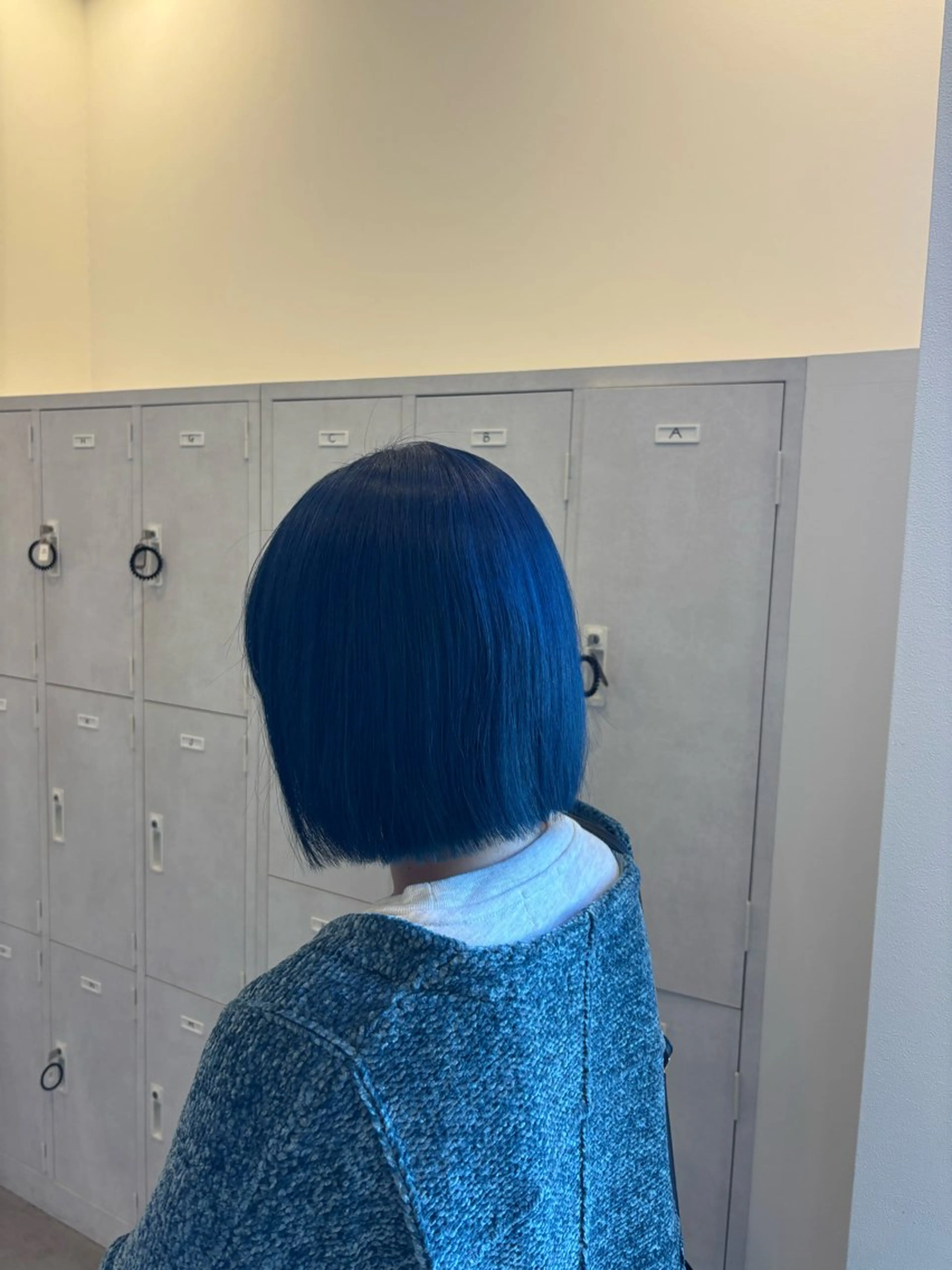ショート カラー 佐藤 優里のヘアスタイル