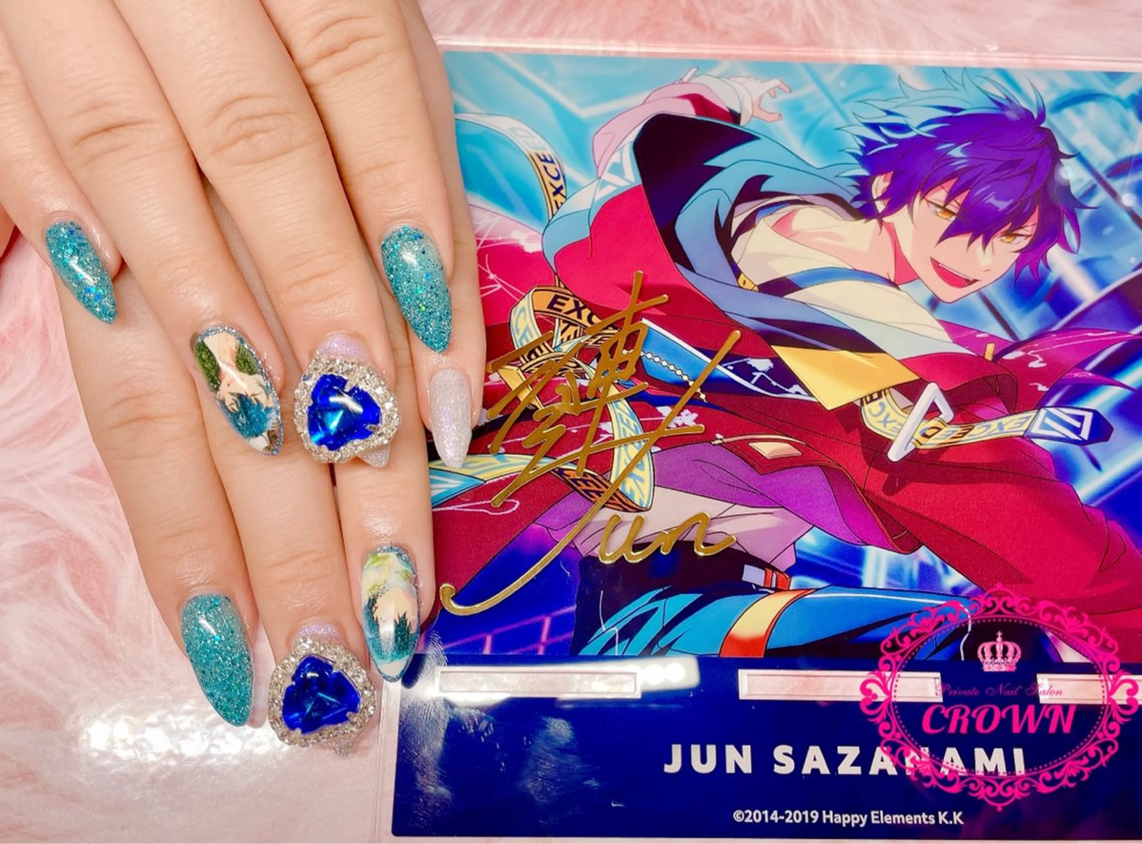 ネイル CROWN プライベートサロンのネイルデザイン