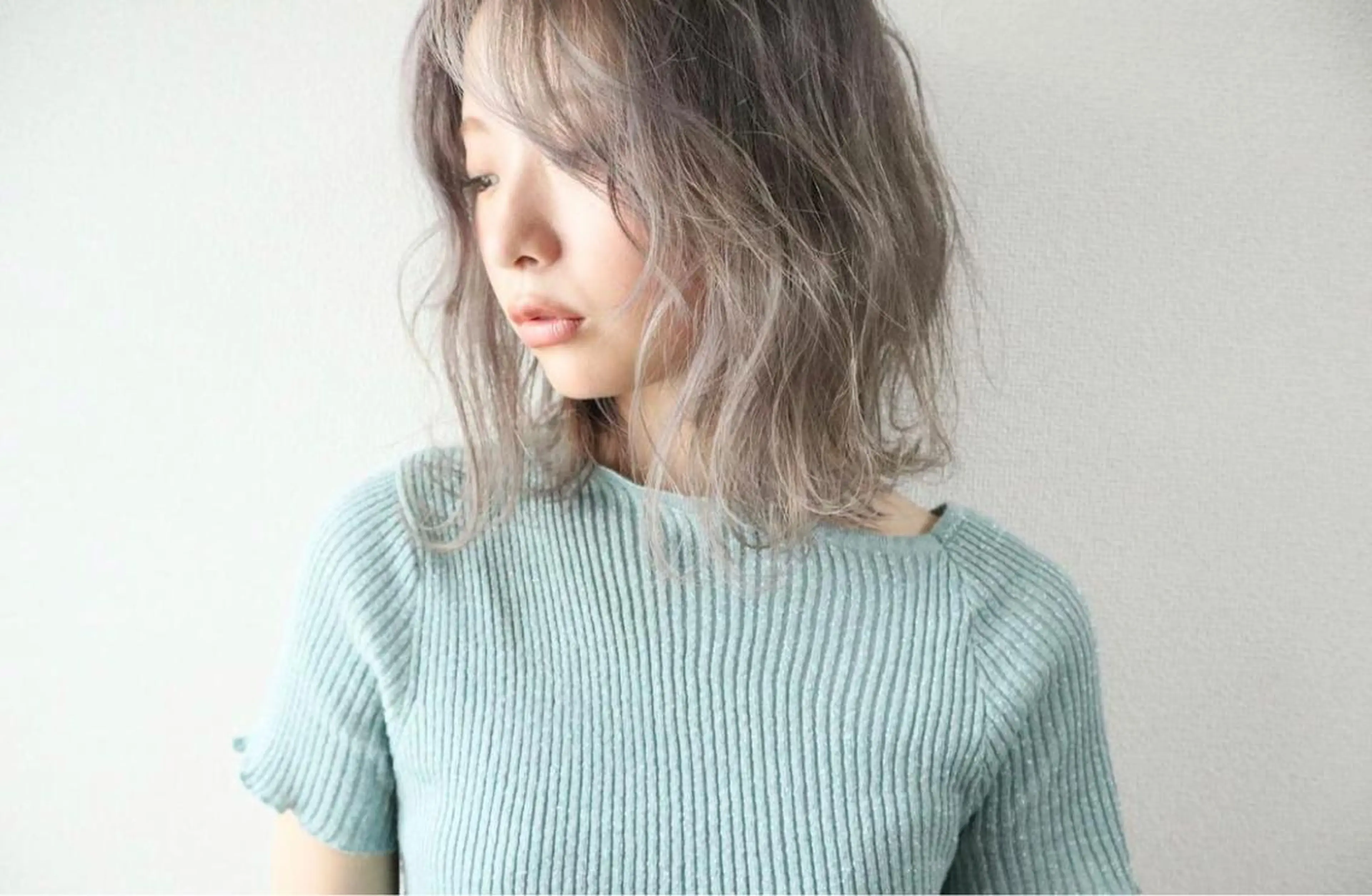ミディアム カラー パーマ ヘアアレンジ キッズ ネイル マツエク・マツパ ヘアカラー トリートメント ヘアセット 古賀 侑磨のヘアスタイル