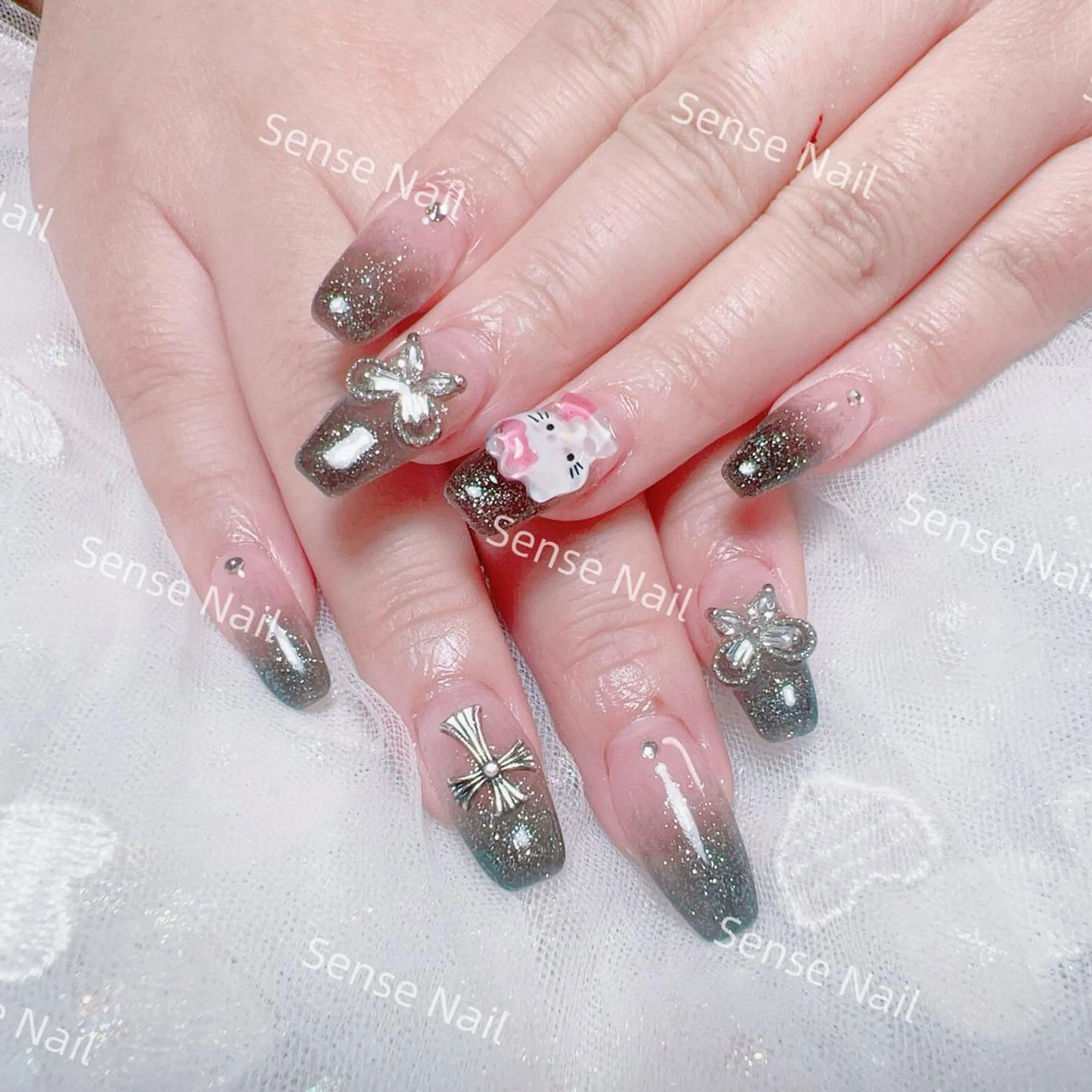 ネイル ハンドネイル Bunny 🐰のネイルデザイン