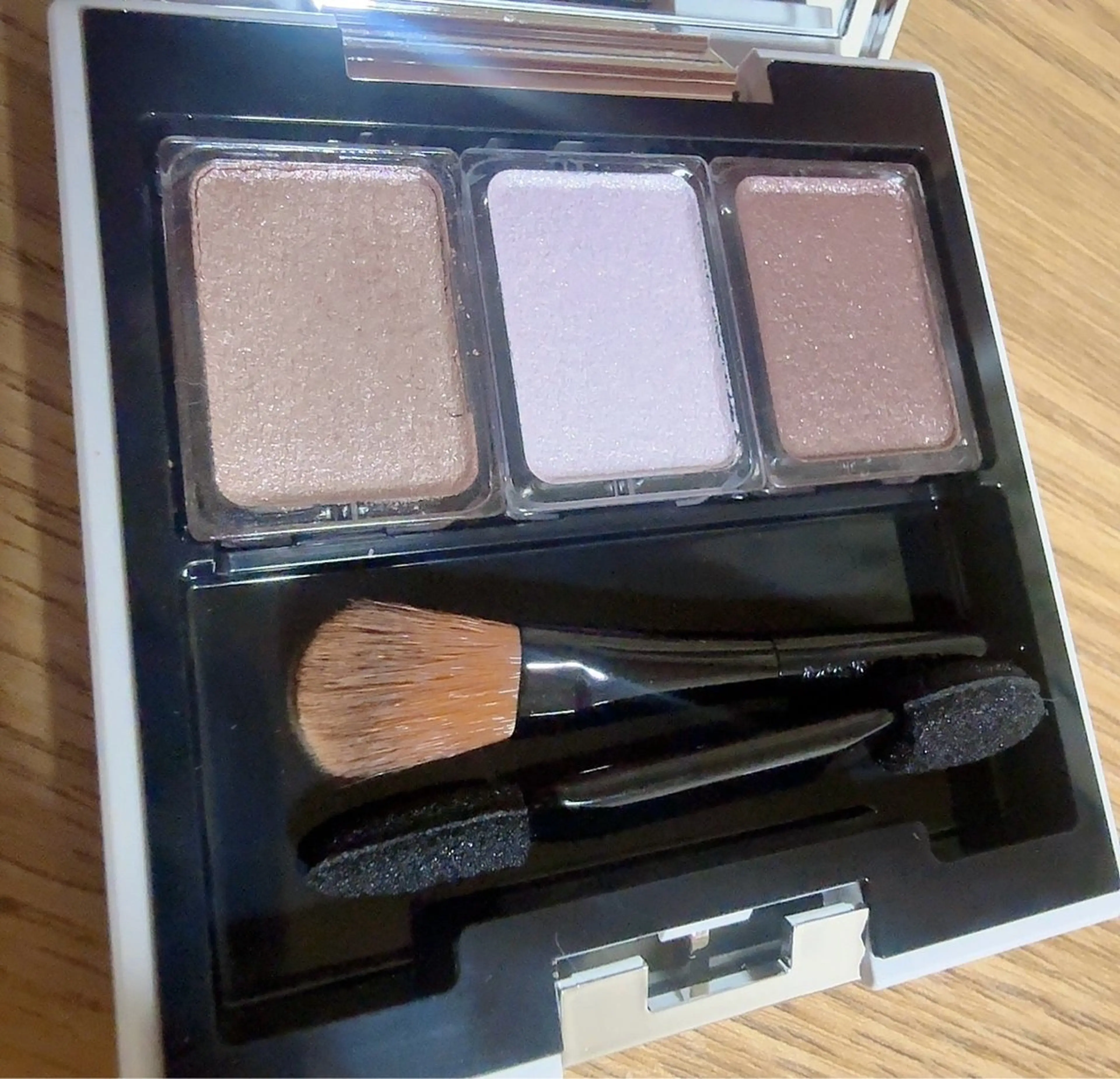 メナード丸の内ヒルズ 柳田りさのエステ・リラクイメージ