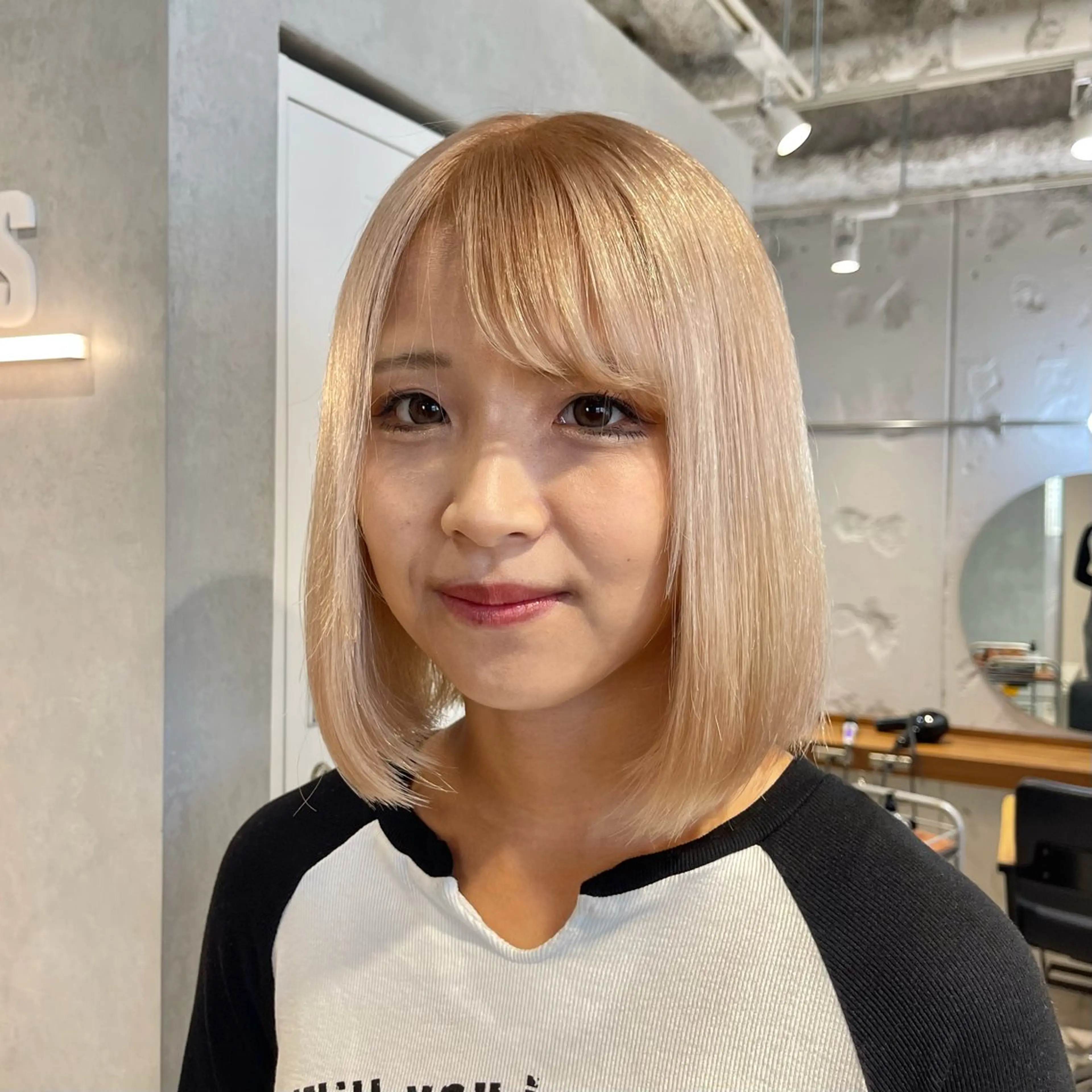 ショート ヘアカラー トリートメント himeka🪽 アレンジ/ブリーチのヘアスタイル