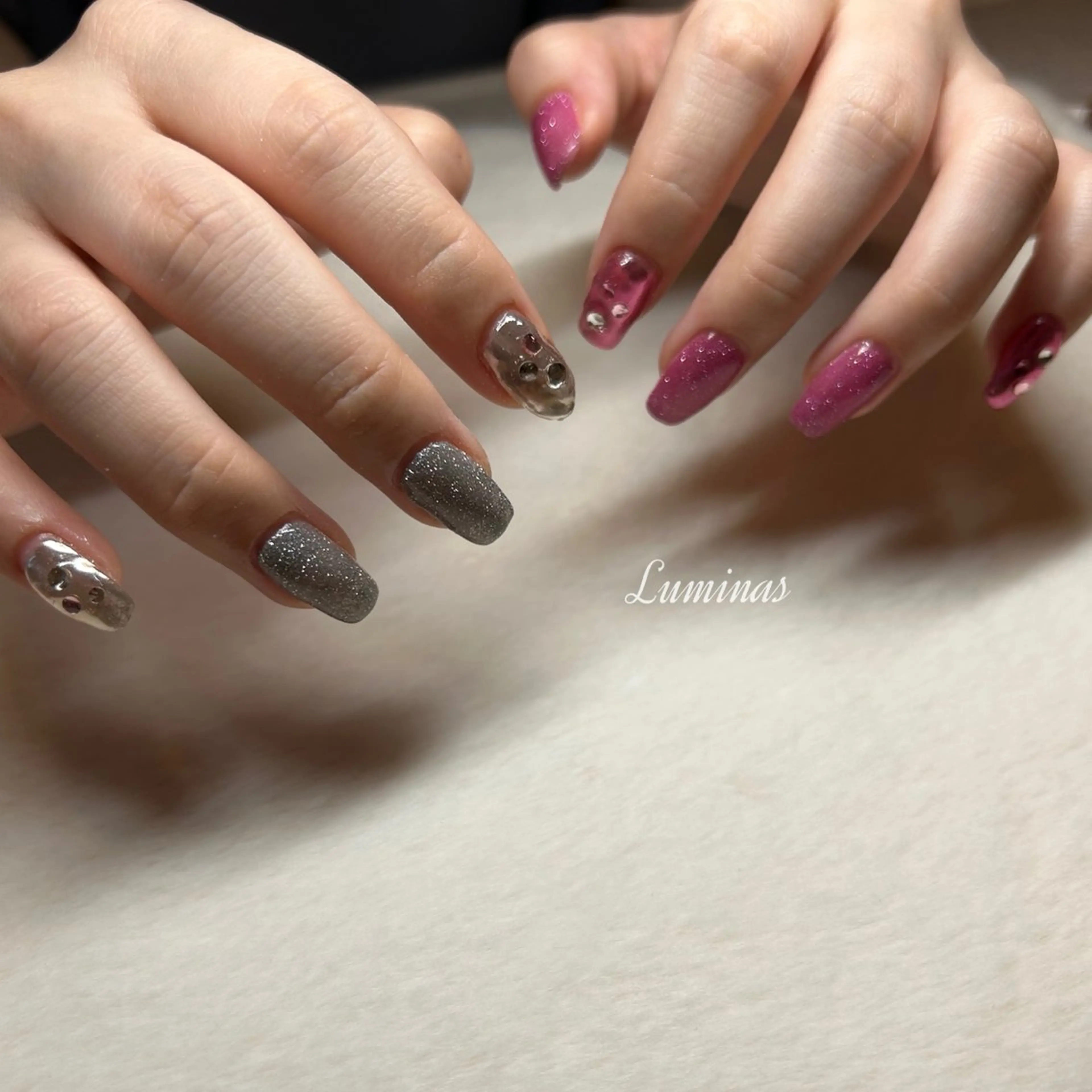 ネイル アートネイル フラッシュネイル ミラーネイル 持ち込み ストーンネイル ruffle Asukaのネイルデザイン