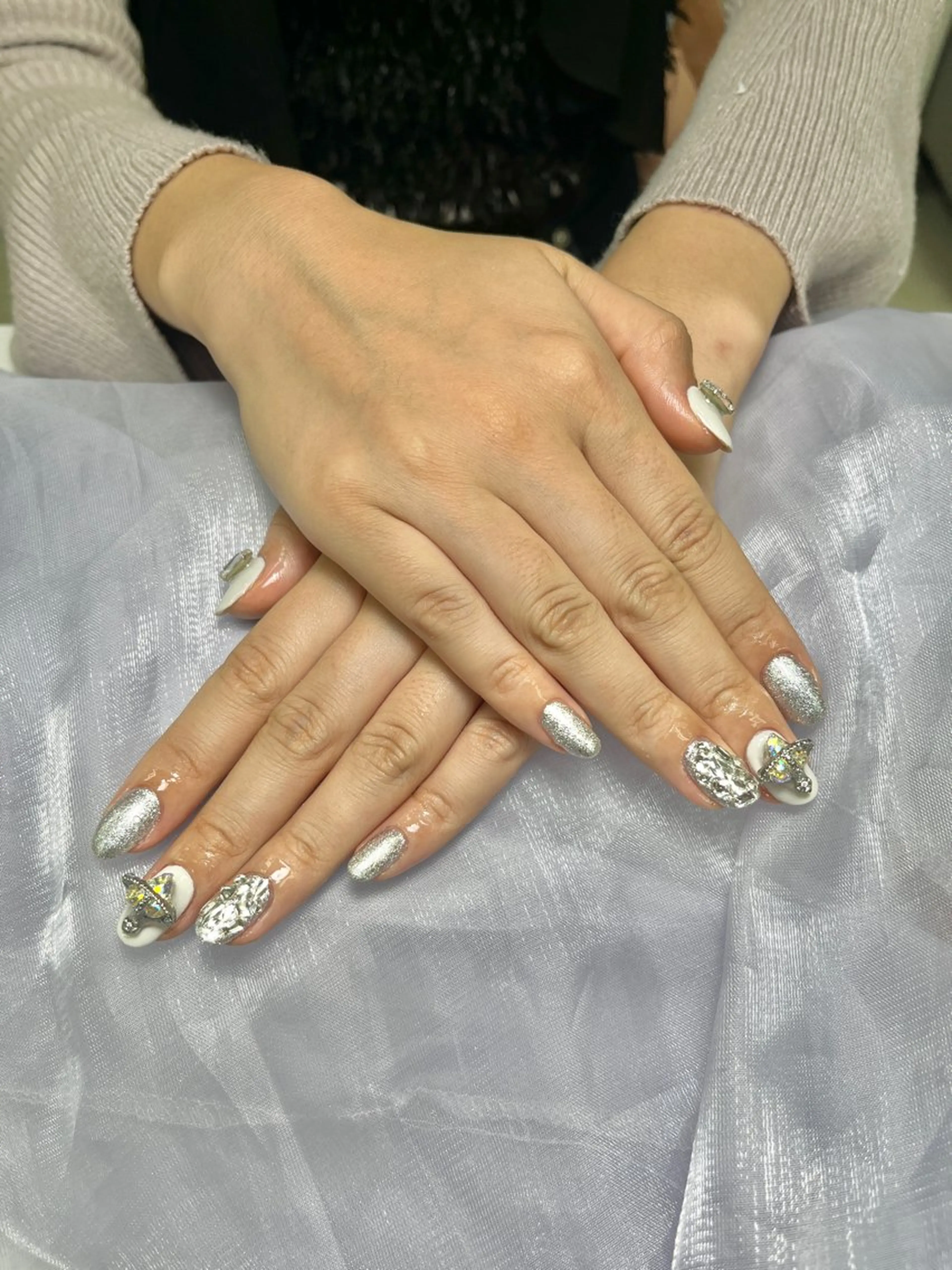 ネイル ハンドネイル ongles chicのネイルデザイン