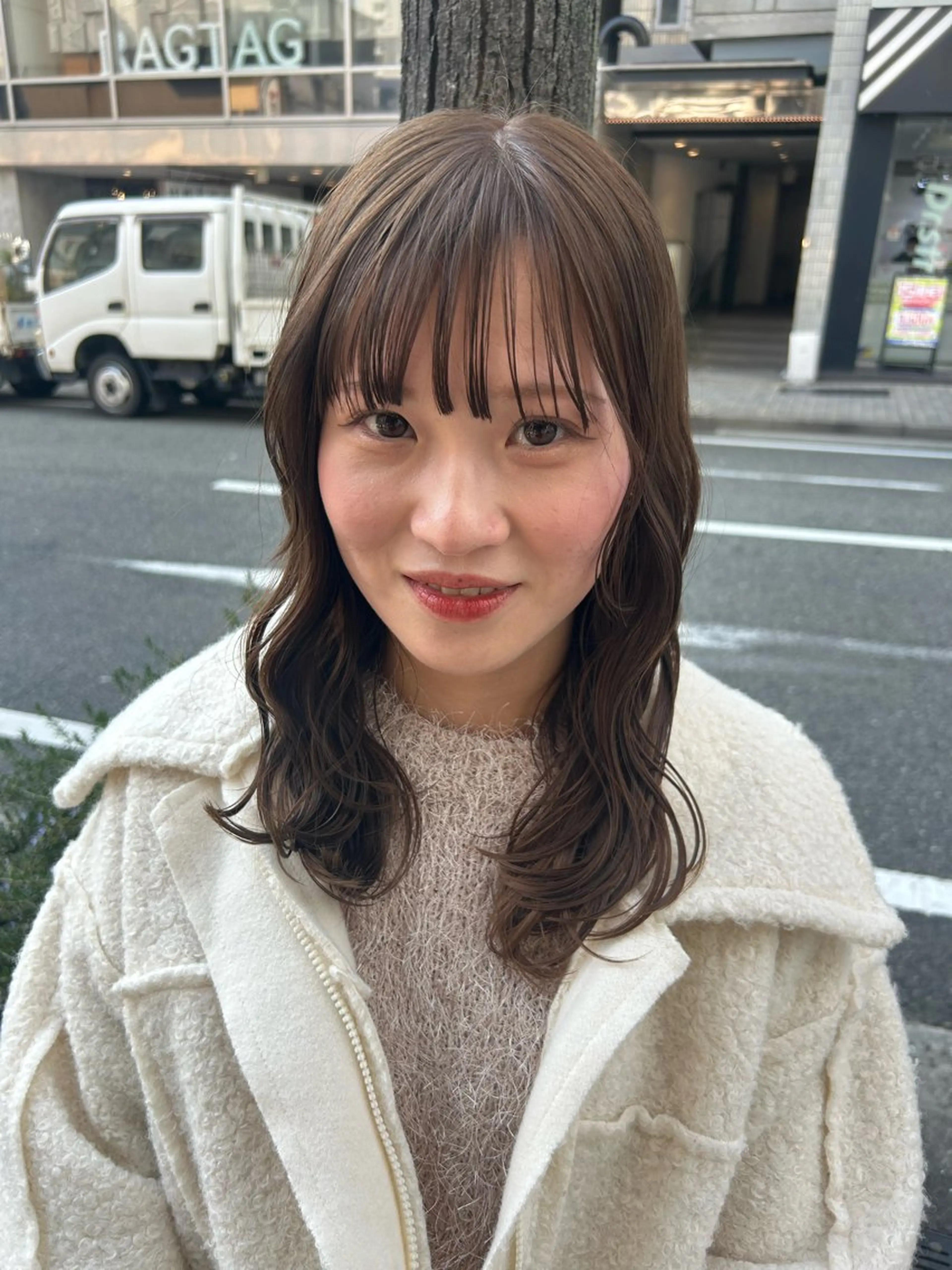 セミロング stylist 倉本恋のヘアスタイル
