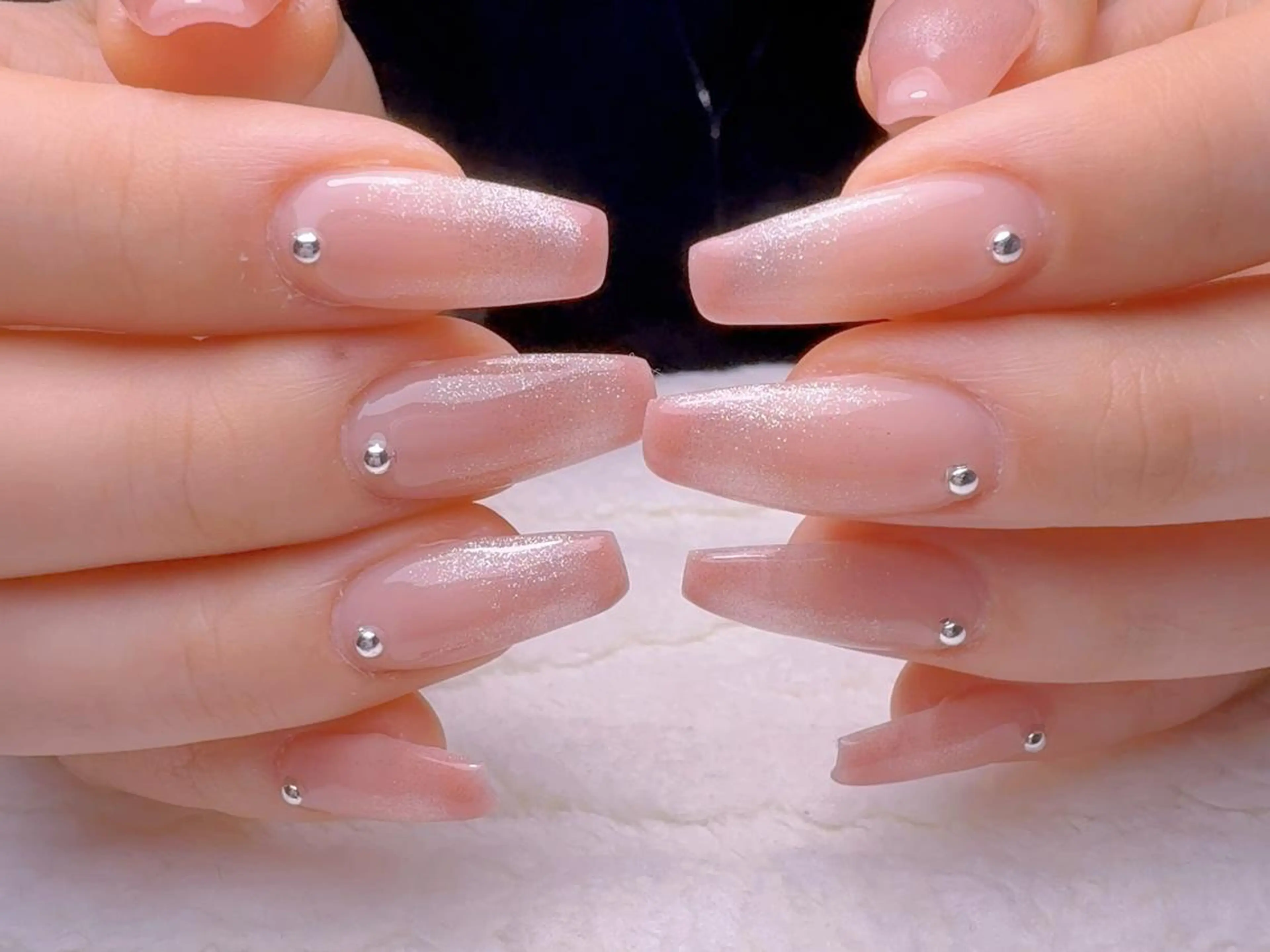 ネイル キラキラネイル 韓国ネイル オフィスネイル For U nail スカルプ専門店のネイルデザイン