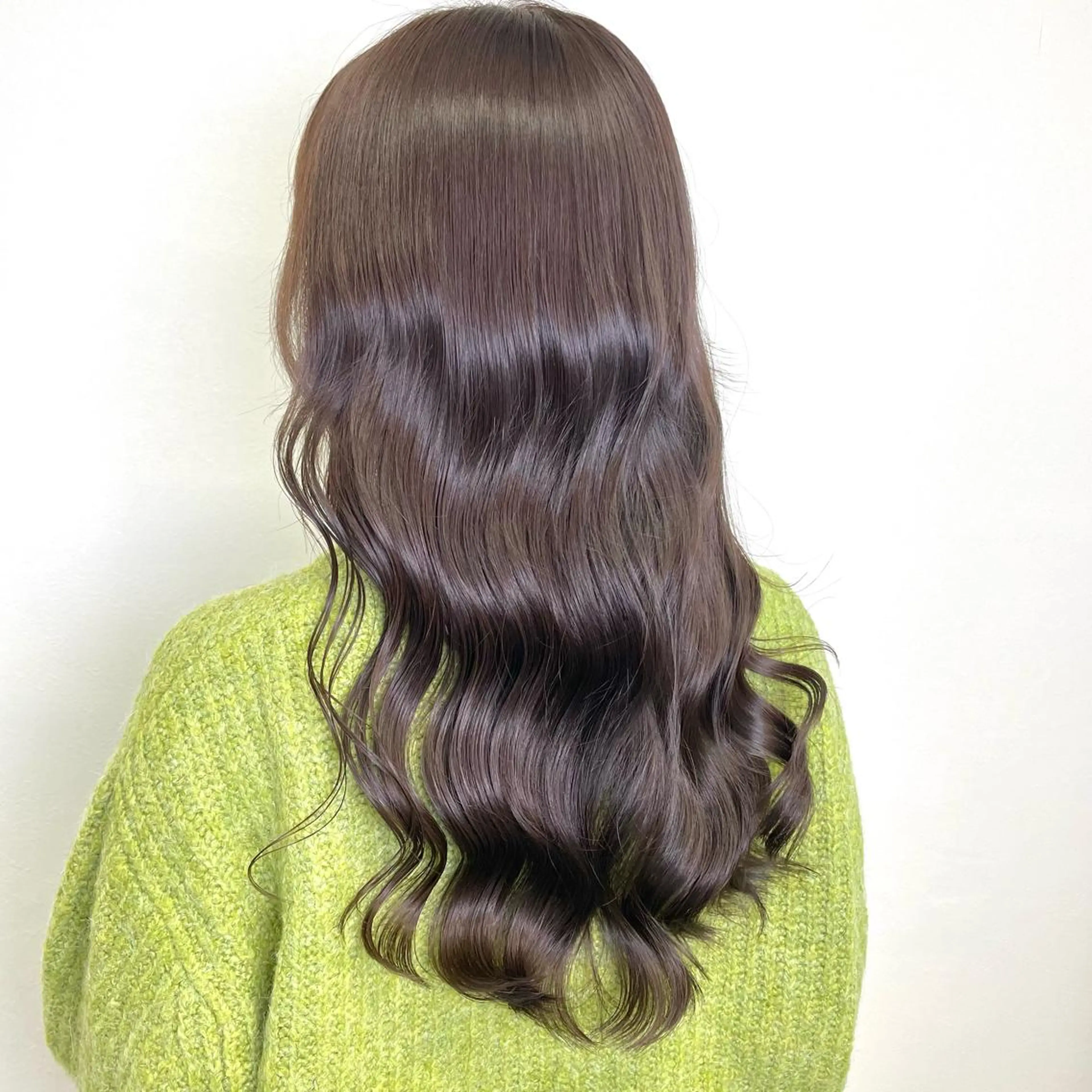 ロング カラー 肌に馴染む暗髪 梅田・増田のヘアスタイル