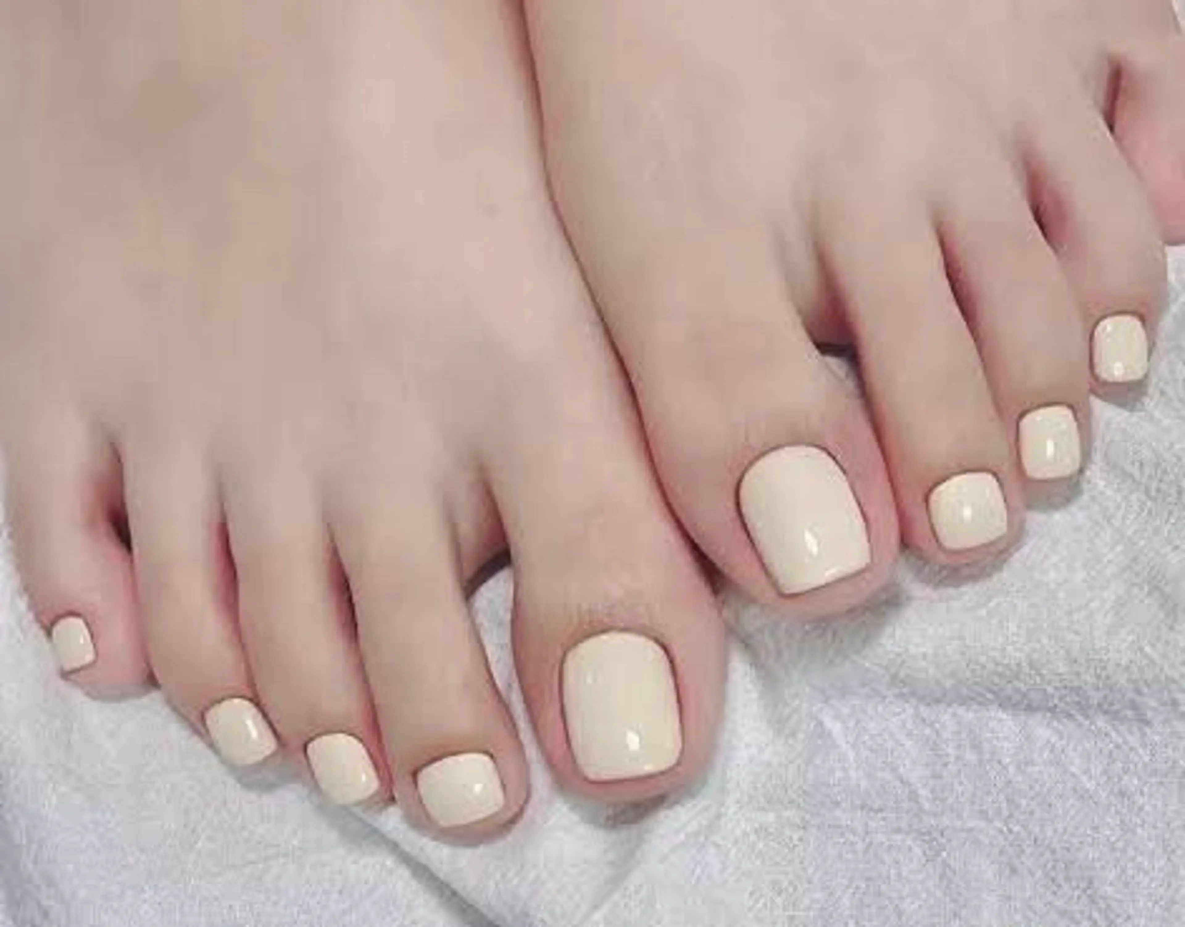 ネイル 高木 維麗絲のネイルデザイン