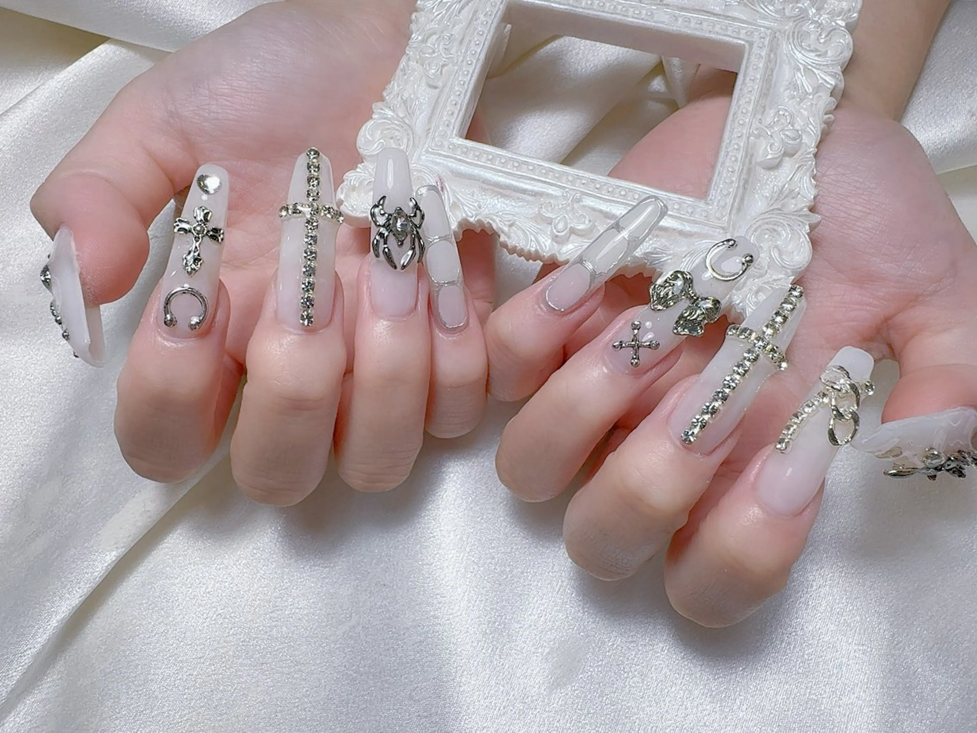 ネイル ハンドネイル ネイルサロン ルミア Lumia 店長のネイルデザイン