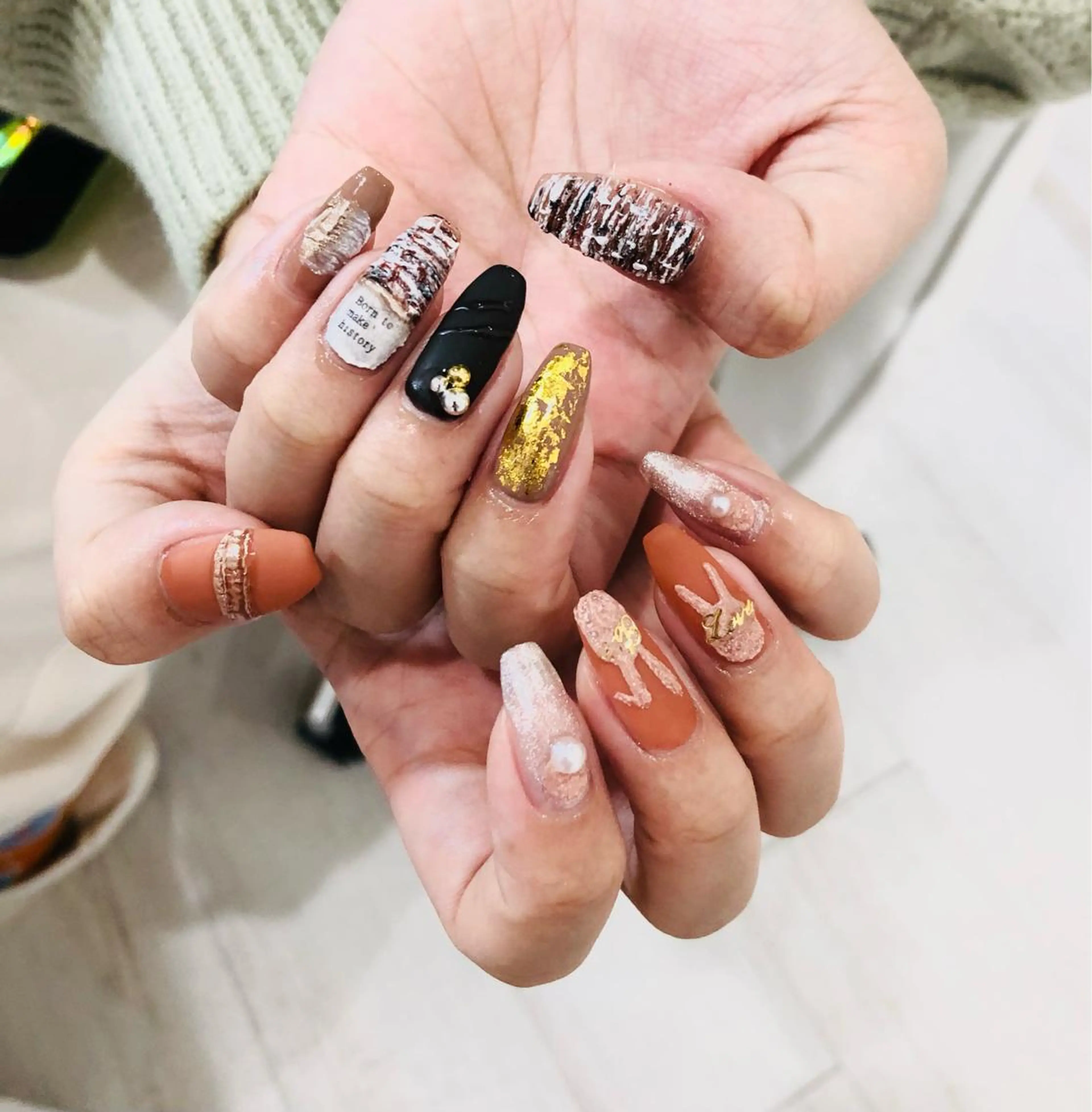 ネイル フラッシュネイル フレンチネイル ラメ(グリッター) ラメグラデーション マグネットネイル H3 hitoのネイルデザイン