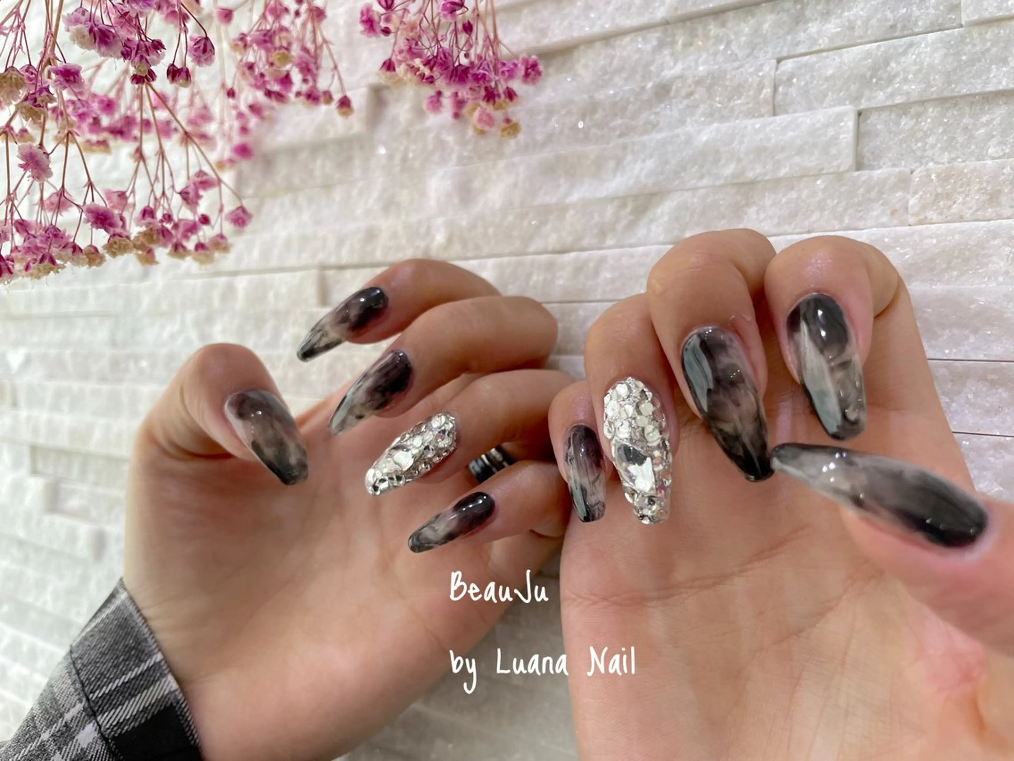 ネイル ハンドネイル BeauJu by Luana Nailのネイルデザイン