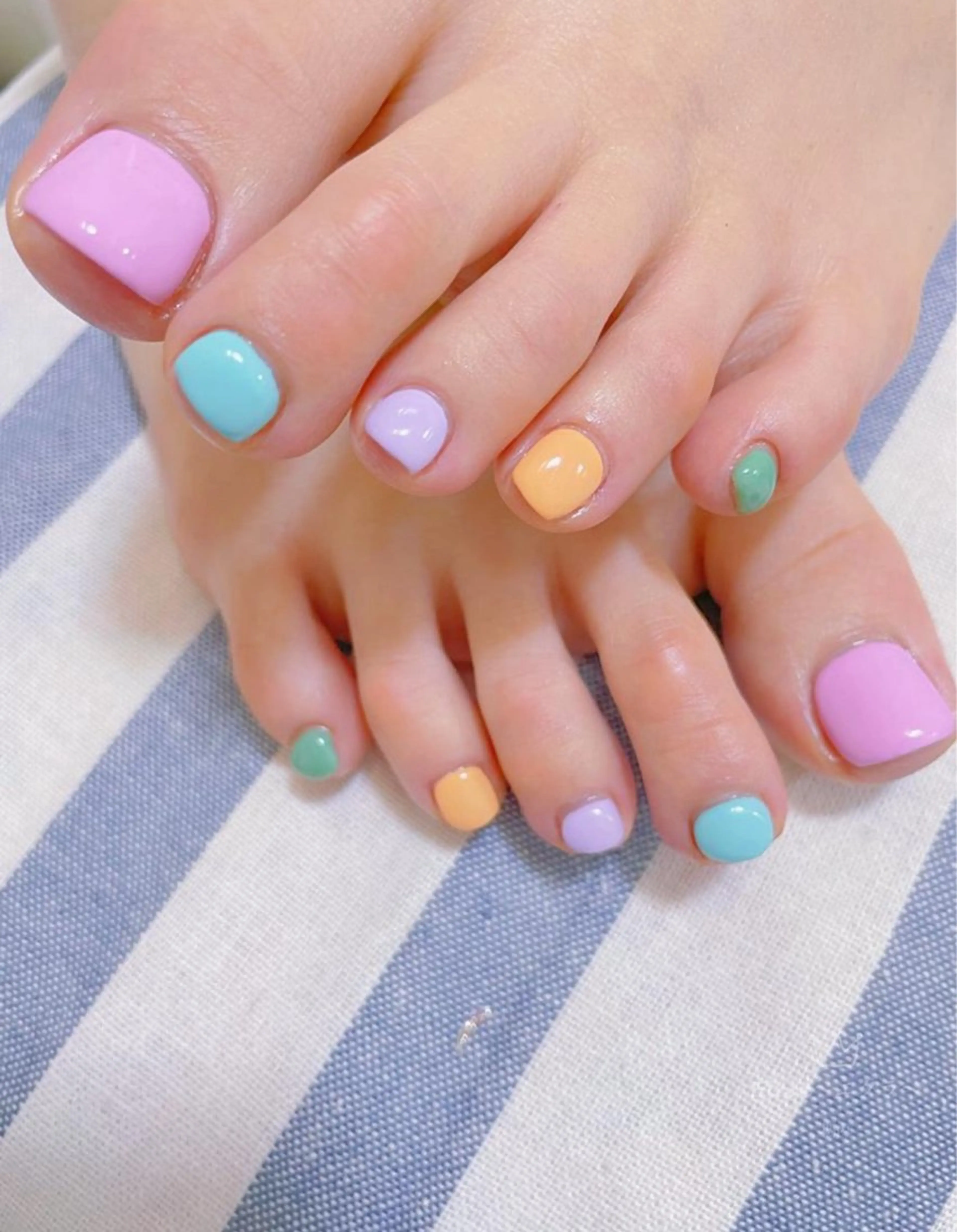 ネイル フットネイル ネイルサロン エクラ 🌹【スカルプ専門】のネイルデザイン