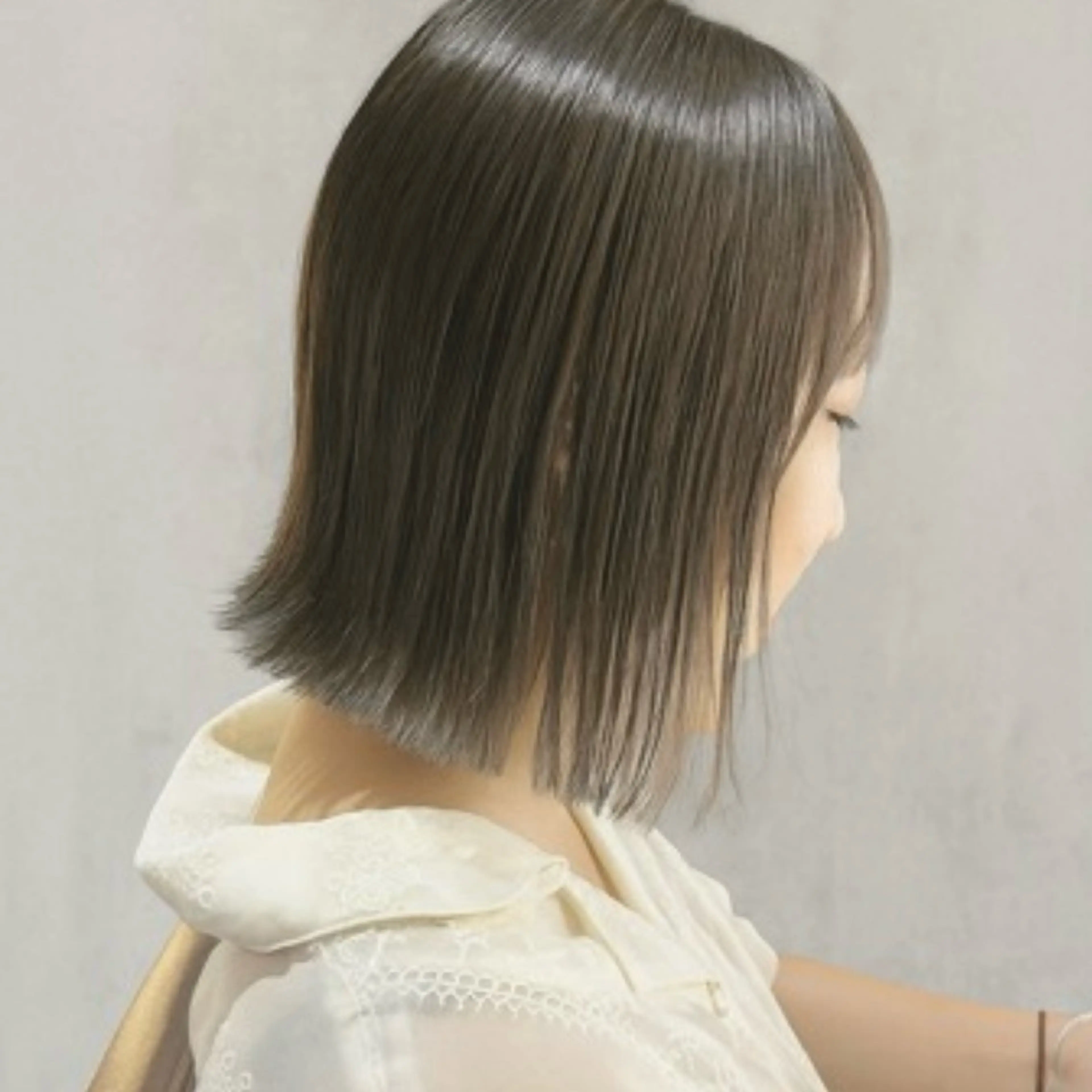 ショート カラー カット ヘアカラー トリートメント 【nui 茨木】 清水優のヘアスタイル