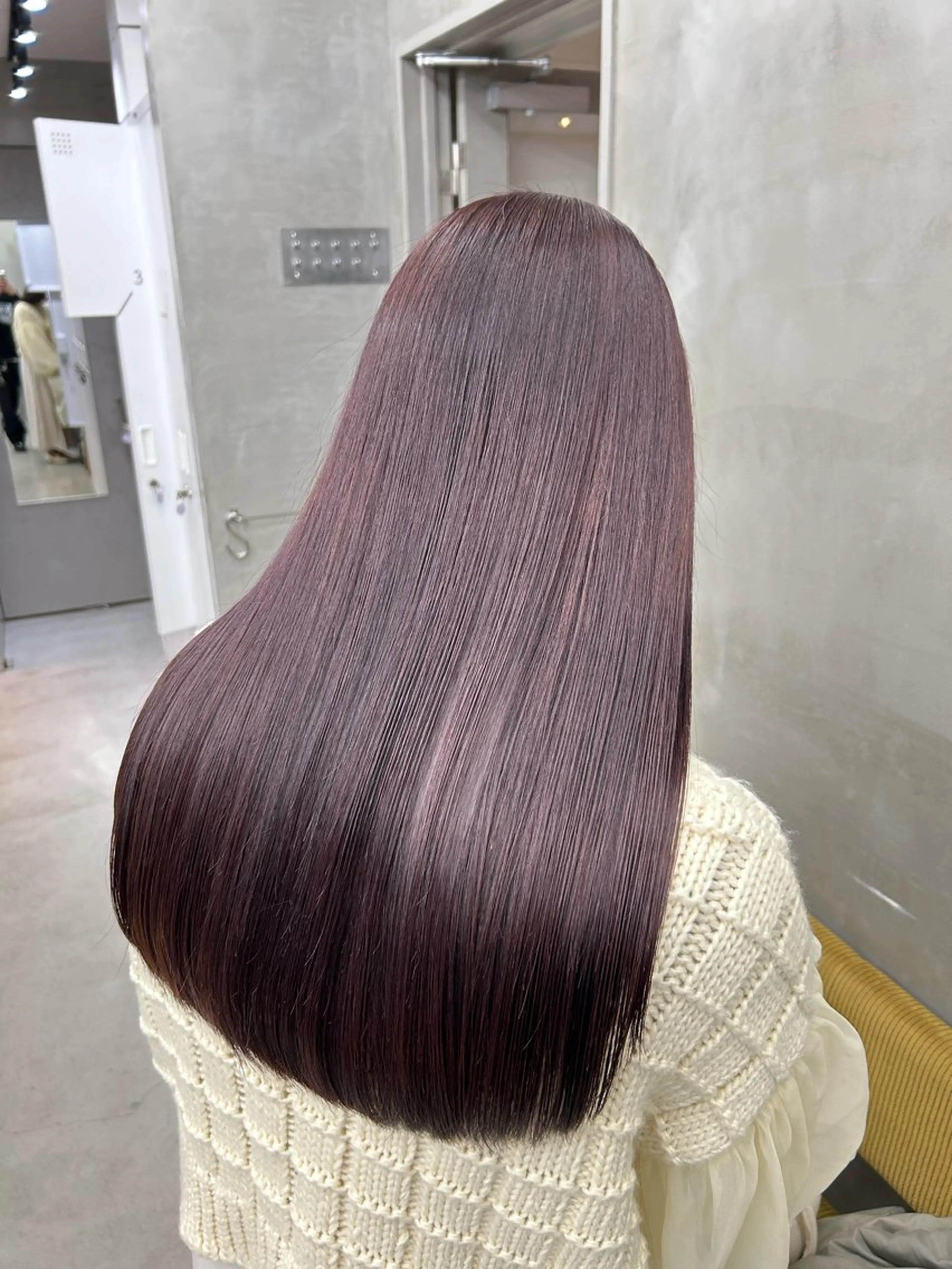 セミロング パーマ 縮毛矯正 似合わせカット✂︎ りょお🫧のヘアスタイル