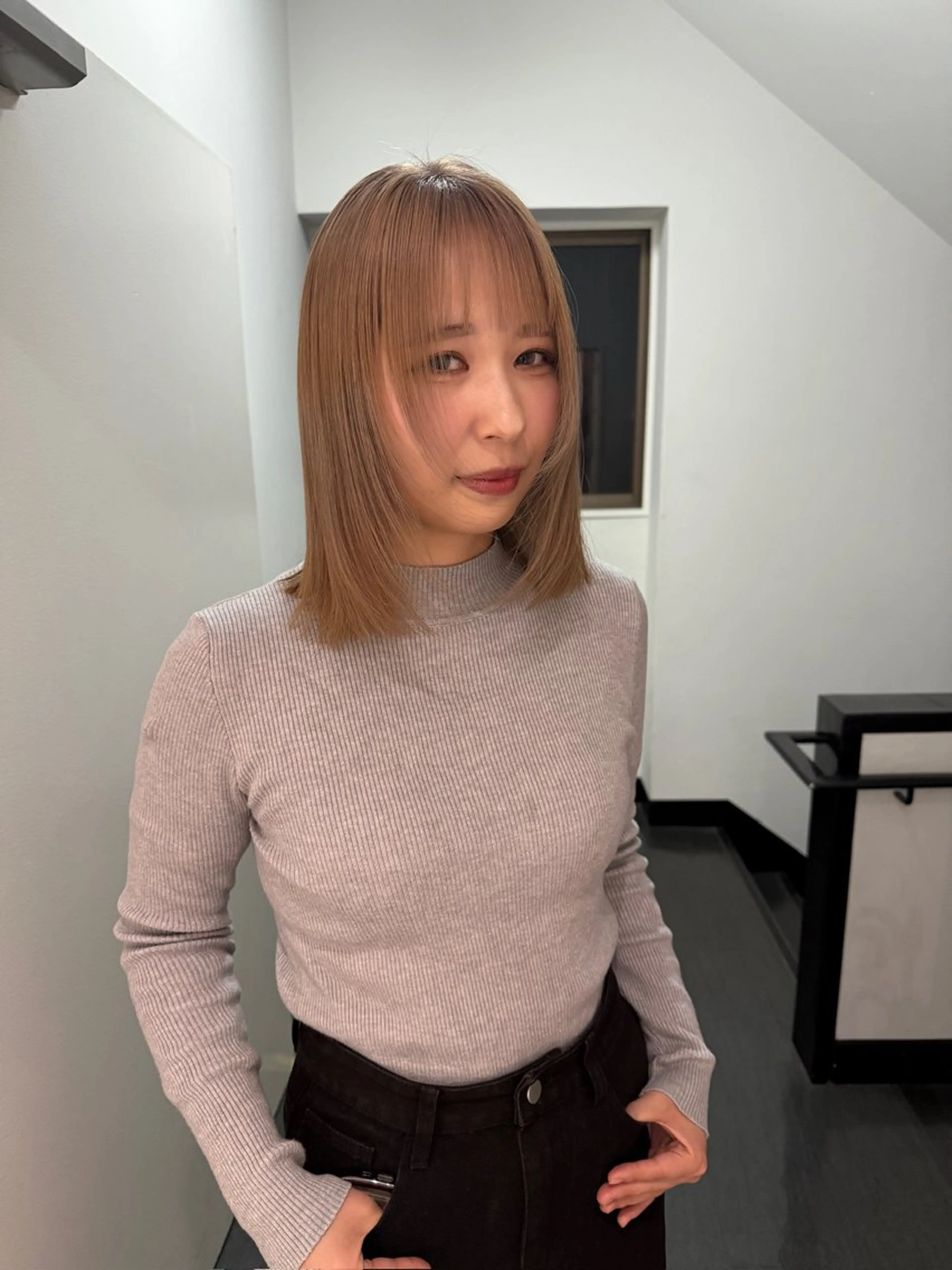 セミロング レイヤーカット カット ヘアカラー トリートメント SHIORI/ ベージュカラー/ボブのヘアスタイル